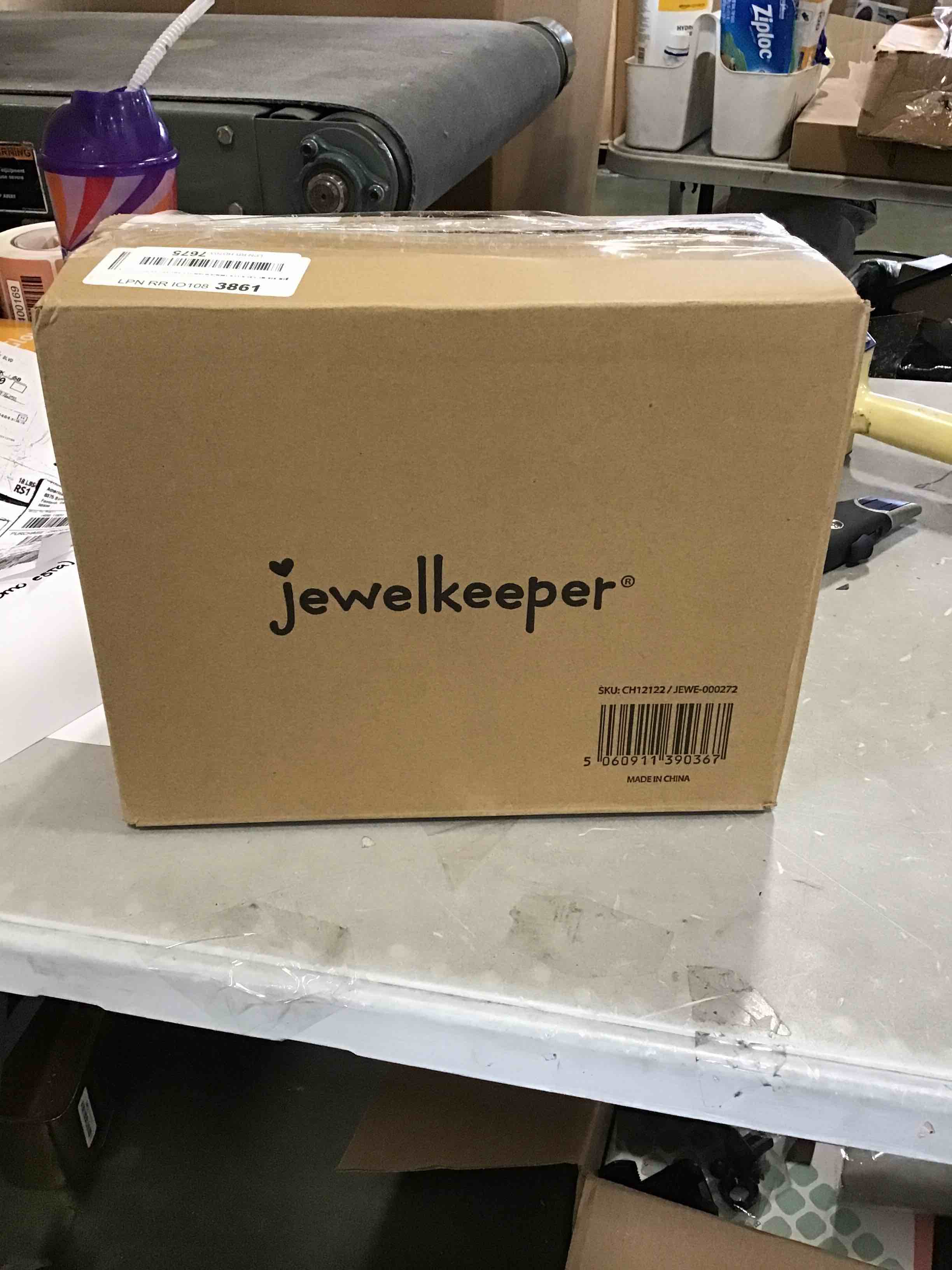 https://s3.amazonaws.com/lotting-images-prod/bidfta/ORG6427759_1718407255956.jpeg