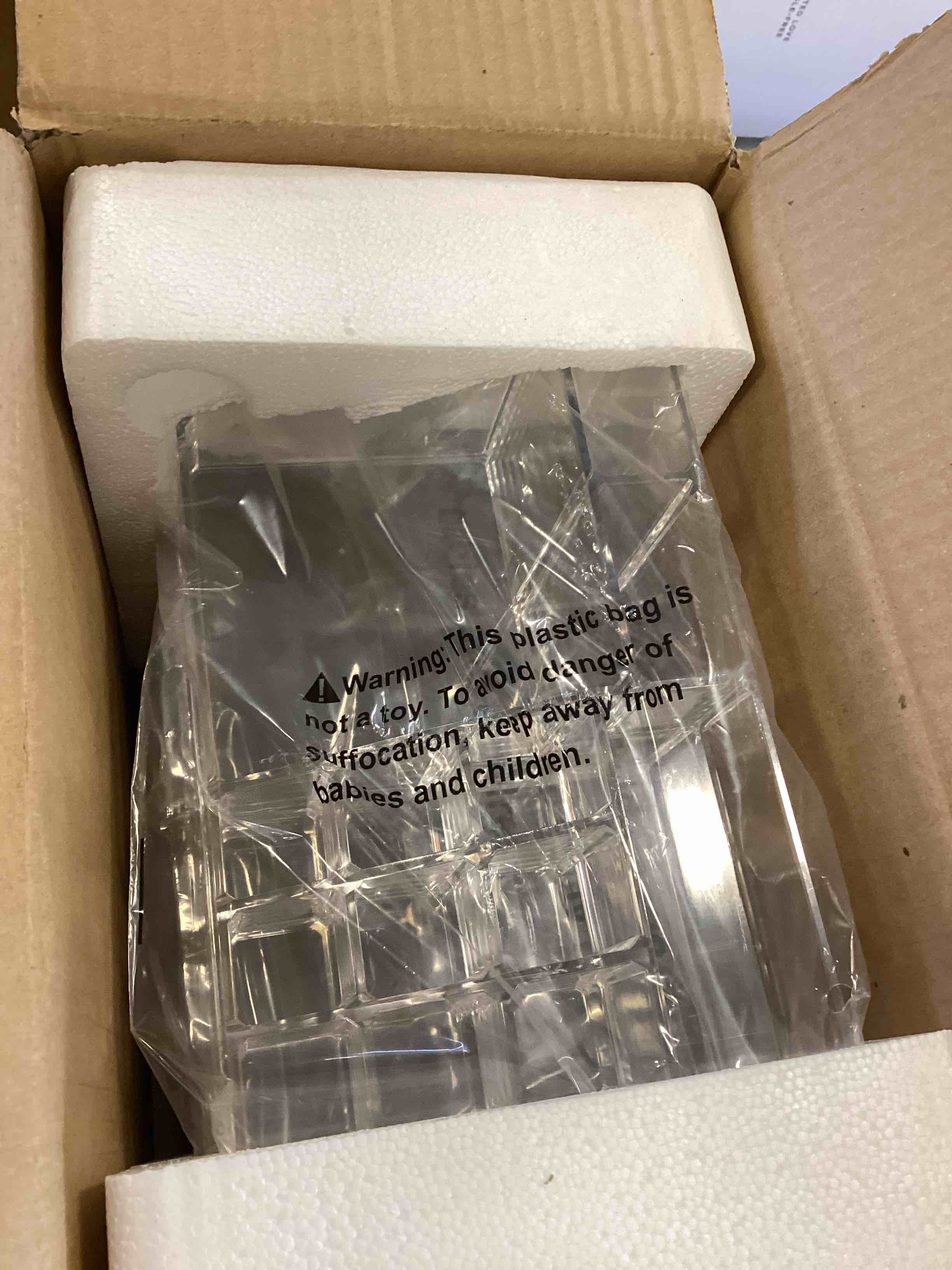 https://s3.amazonaws.com/lotting-images-prod/bidfta/ORG6429275_1723560790863.jpeg