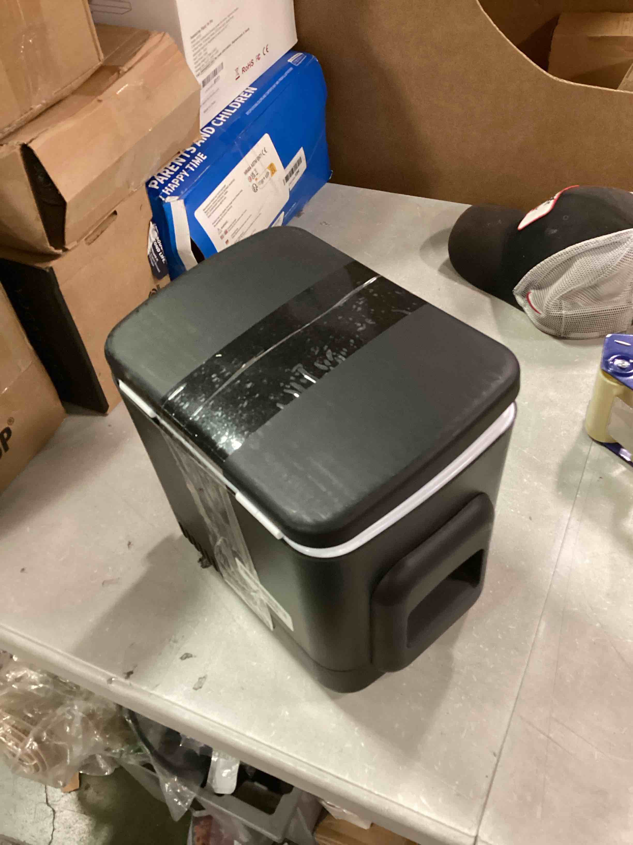 https://s3.amazonaws.com/lotting-images-prod/bidfta/ORG6431002_1718283914943.jpeg