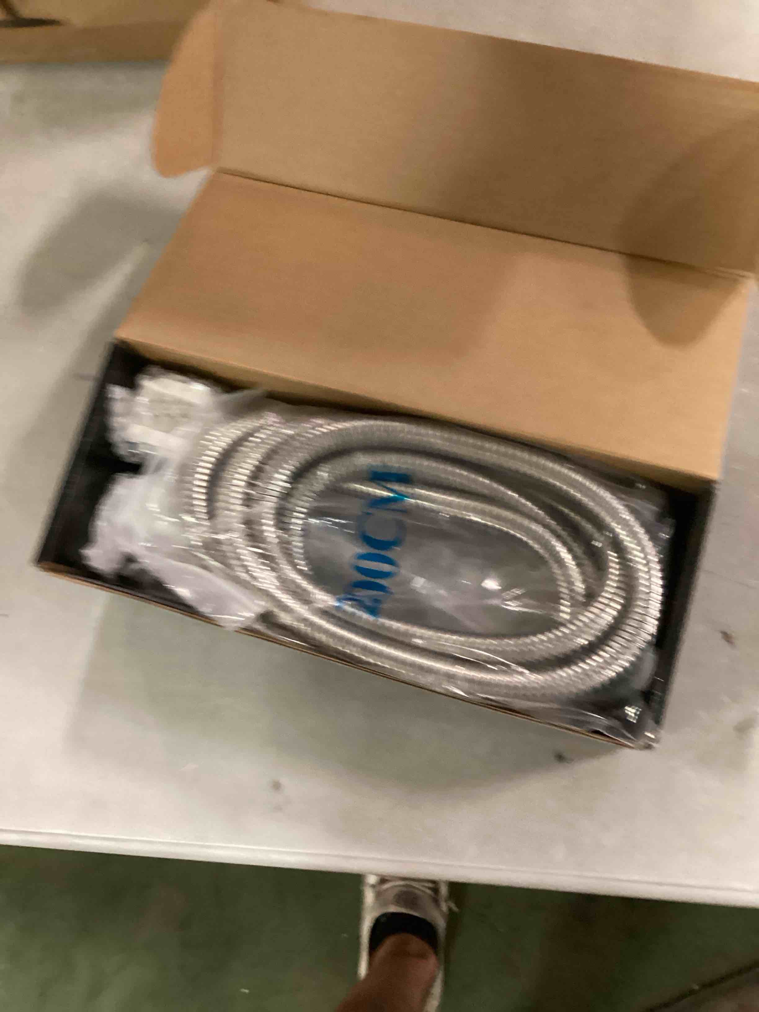 https://s3.amazonaws.com/lotting-images-prod/bidfta/ORG6431164_1718305461635.jpeg