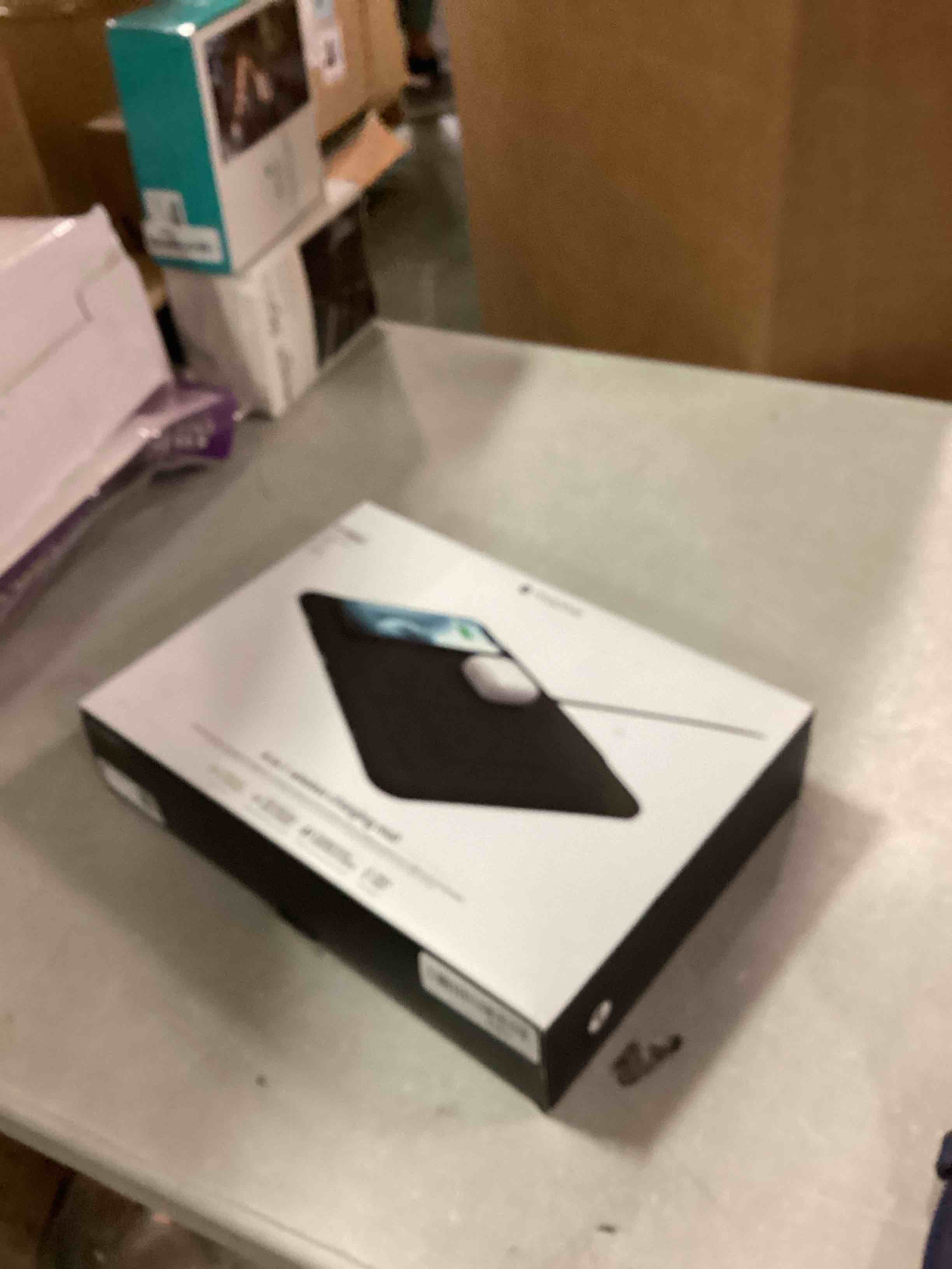 https://s3.amazonaws.com/lotting-images-prod/bidfta/ORG6431559_1718458281469.jpeg
