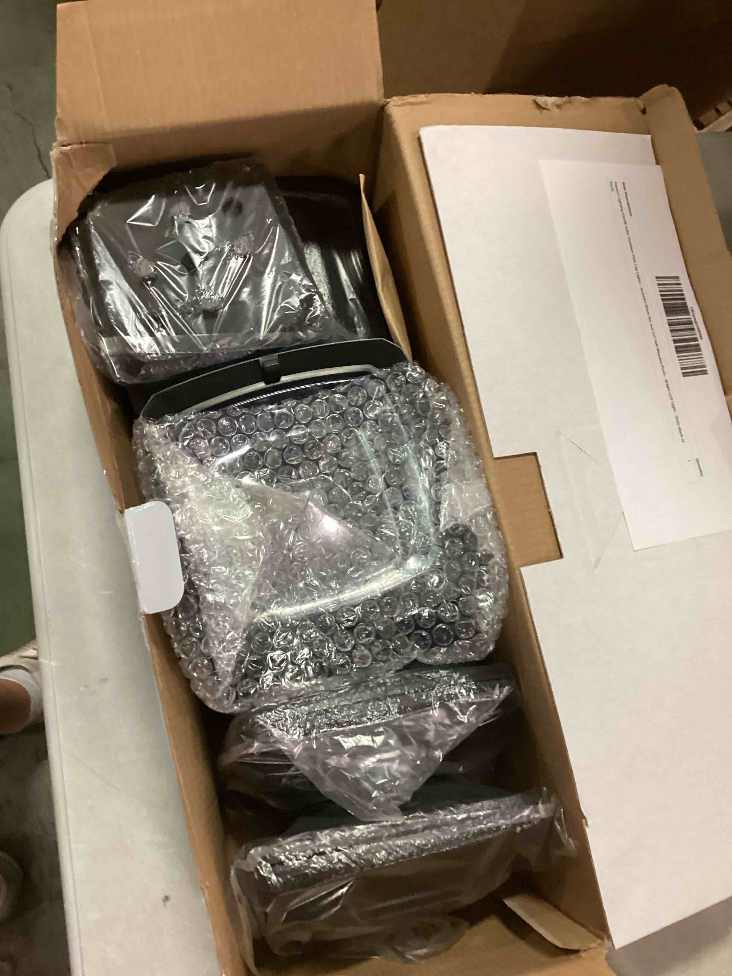 https://s3.amazonaws.com/lotting-images-prod/bidfta/ORG6431585_1718460627083.jpeg