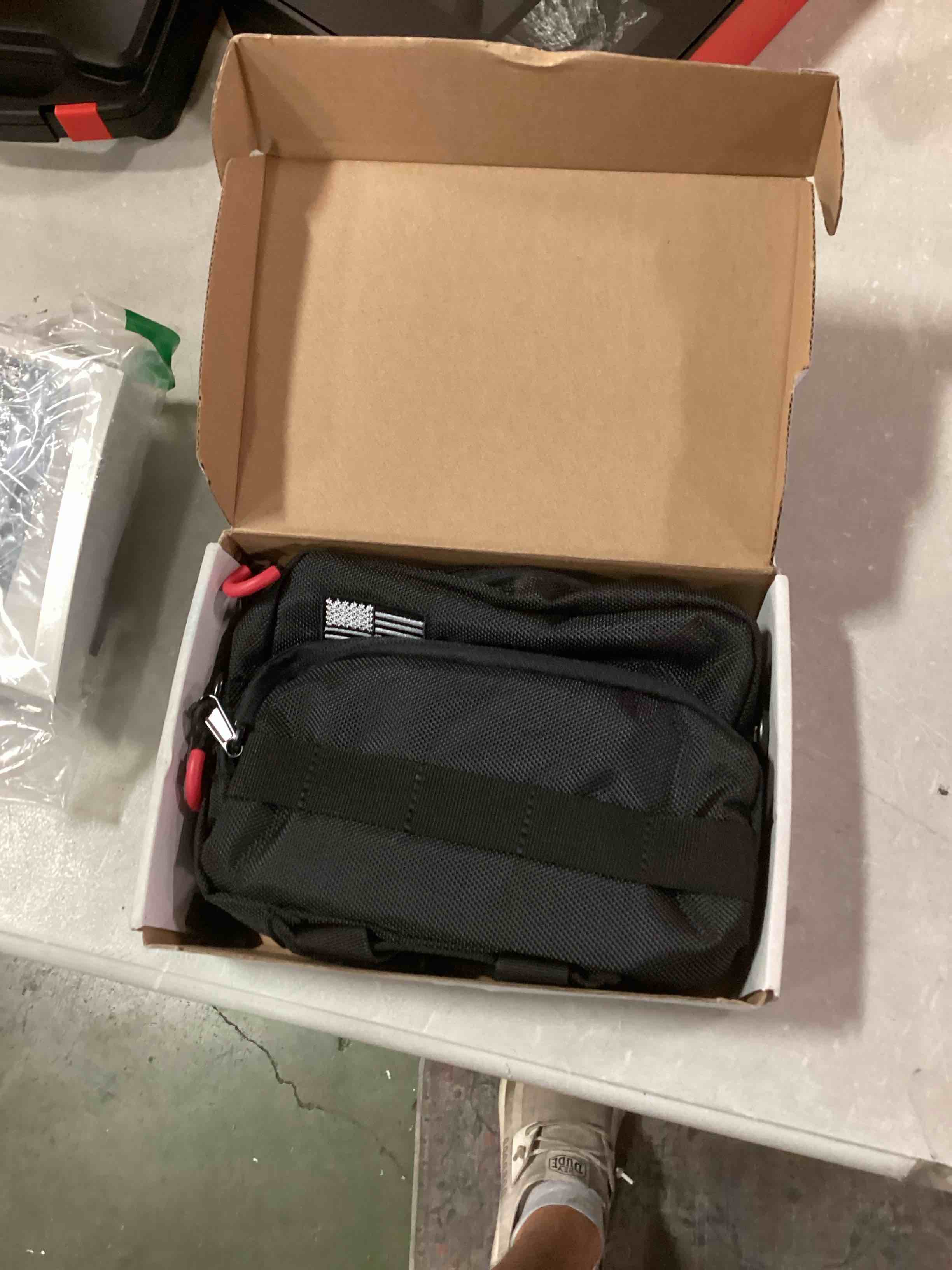https://s3.amazonaws.com/lotting-images-prod/bidfta/ORG6431606_1718462457710.jpeg