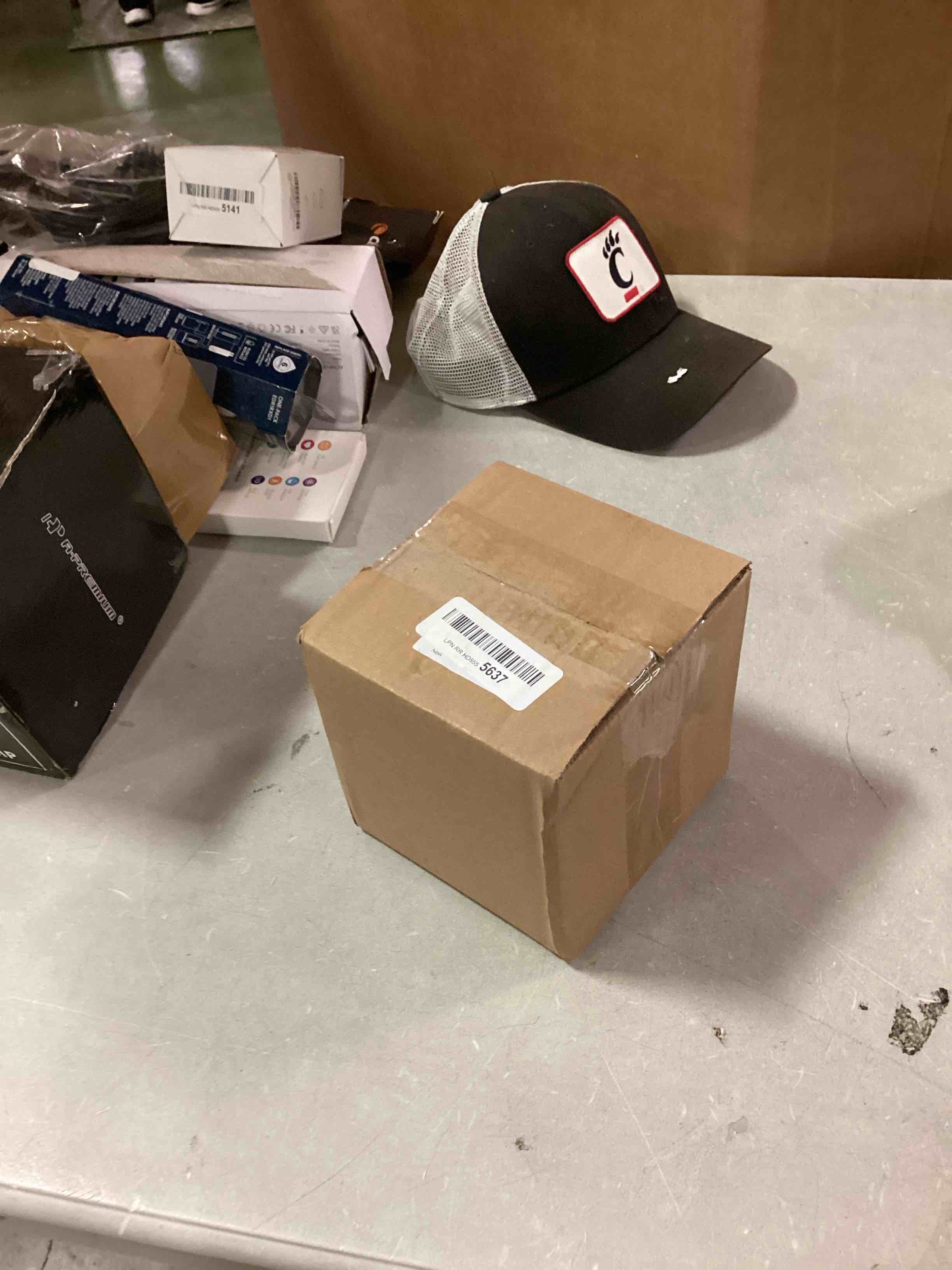 https://s3.amazonaws.com/lotting-images-prod/bidfta/ORG6431632_1718464504609.jpeg