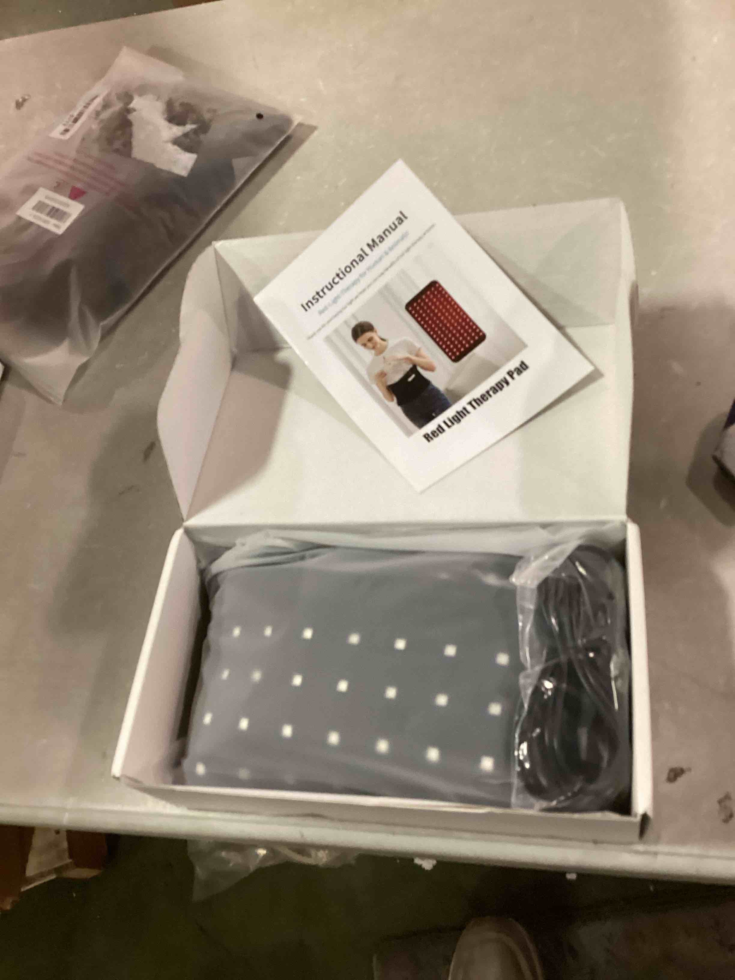 https://s3.amazonaws.com/lotting-images-prod/bidfta/ORG6431660_1718469403349.jpeg