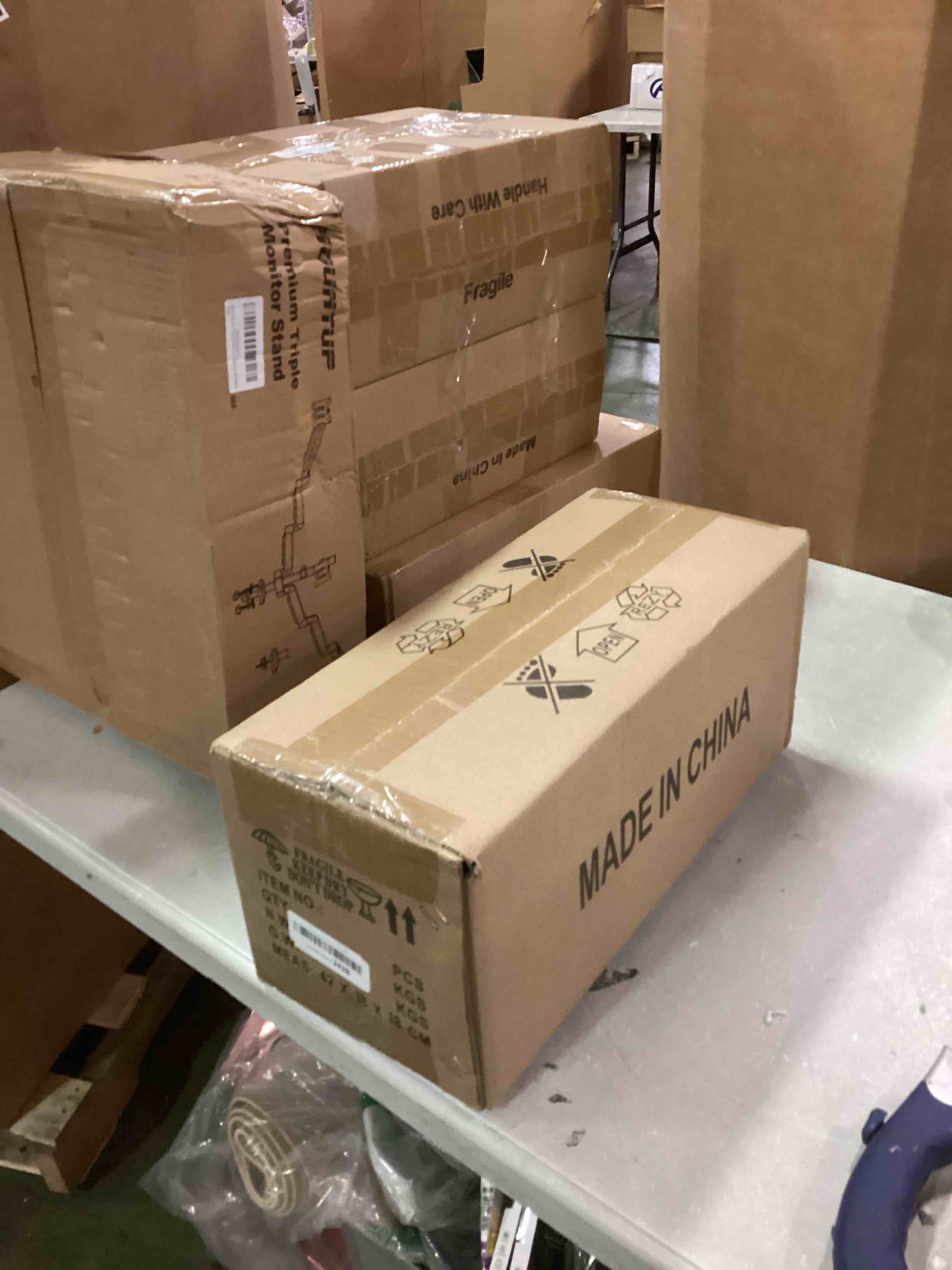 https://s3.amazonaws.com/lotting-images-prod/bidfta/ORG6431672_1718470382361.jpeg