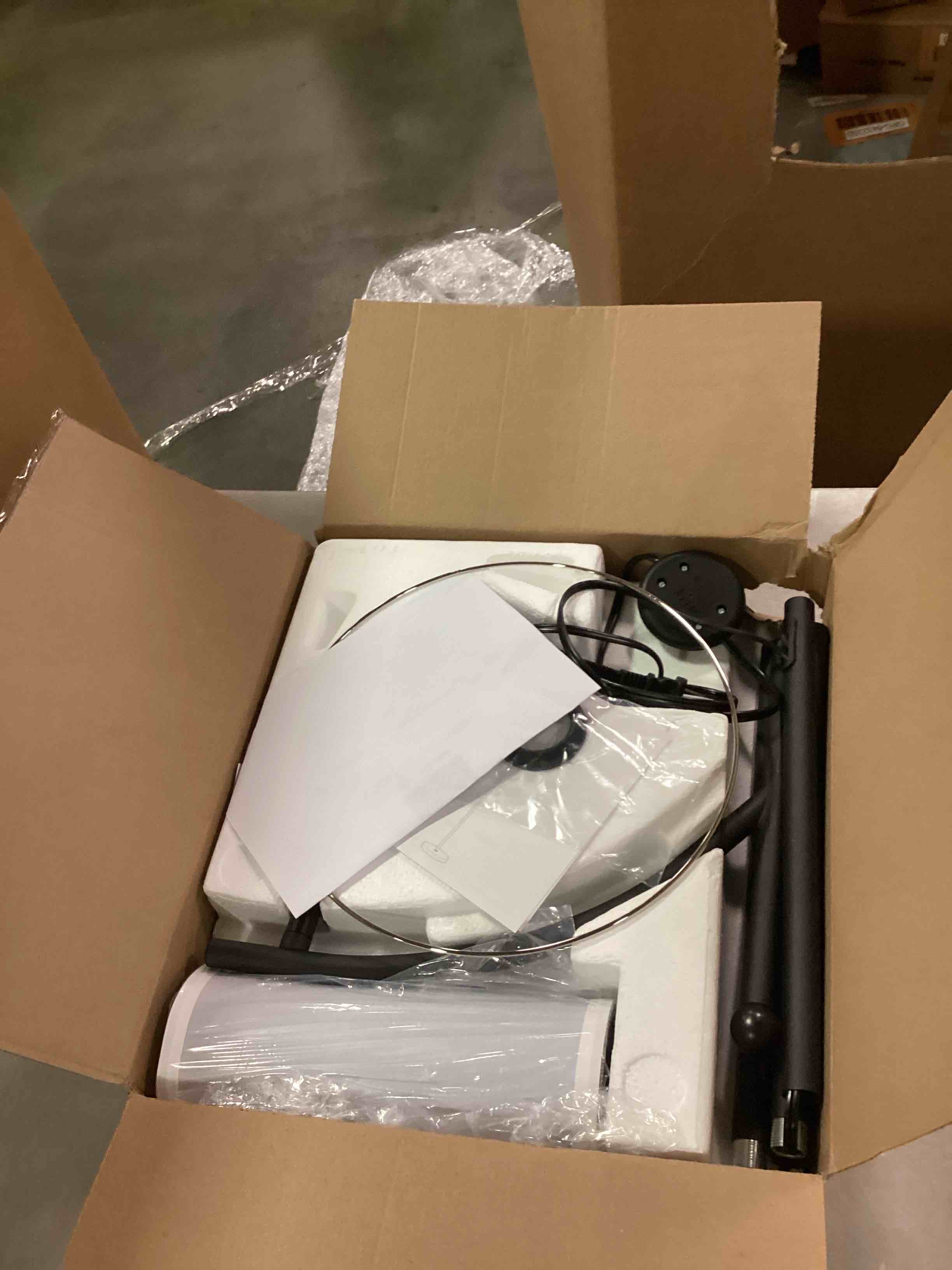 https://s3.amazonaws.com/lotting-images-prod/bidfta/ORG6432393_1718716211738.jpeg