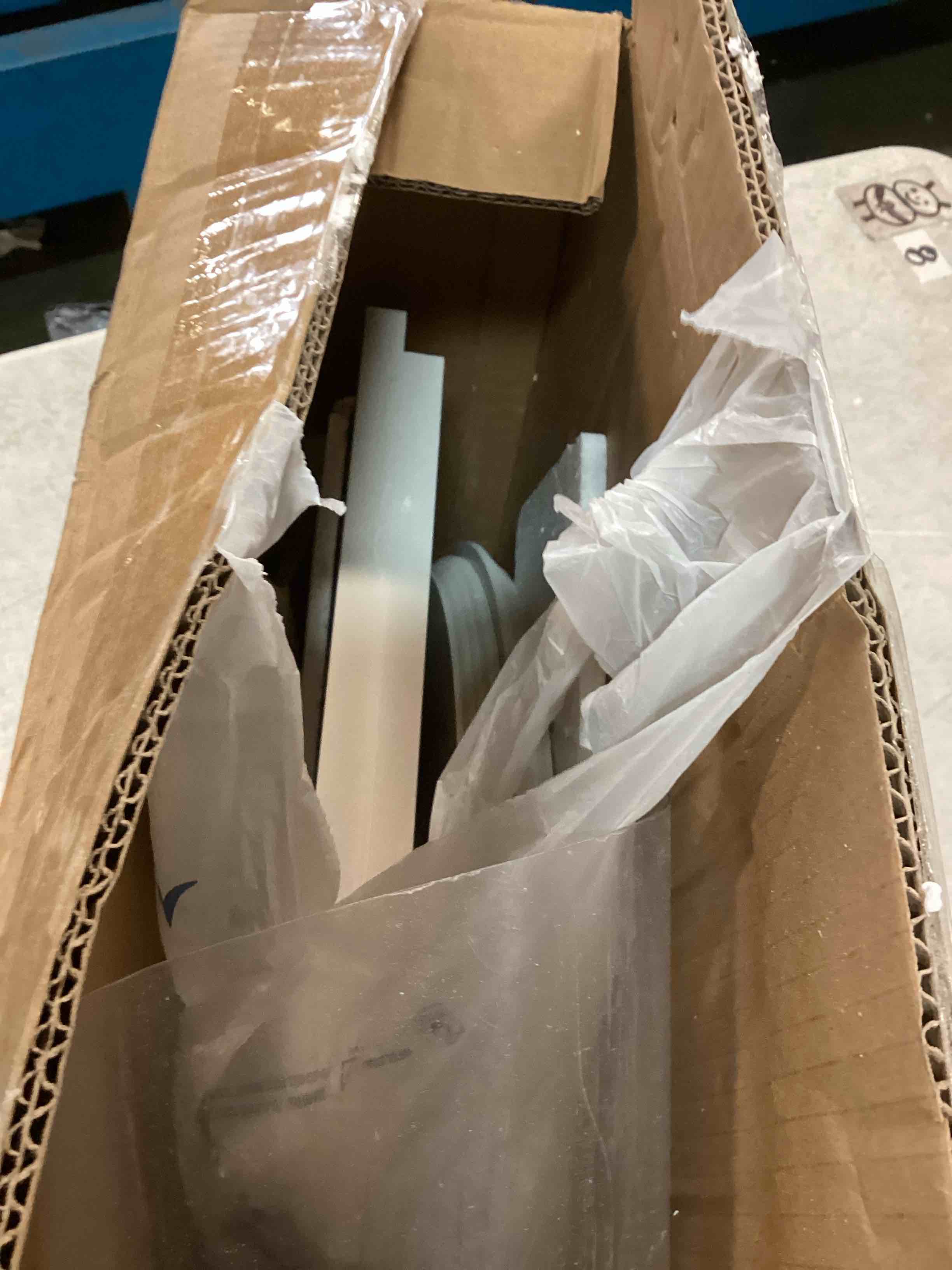 https://s3.amazonaws.com/lotting-images-prod/bidfta/ORG6433914_1718825431286.jpeg