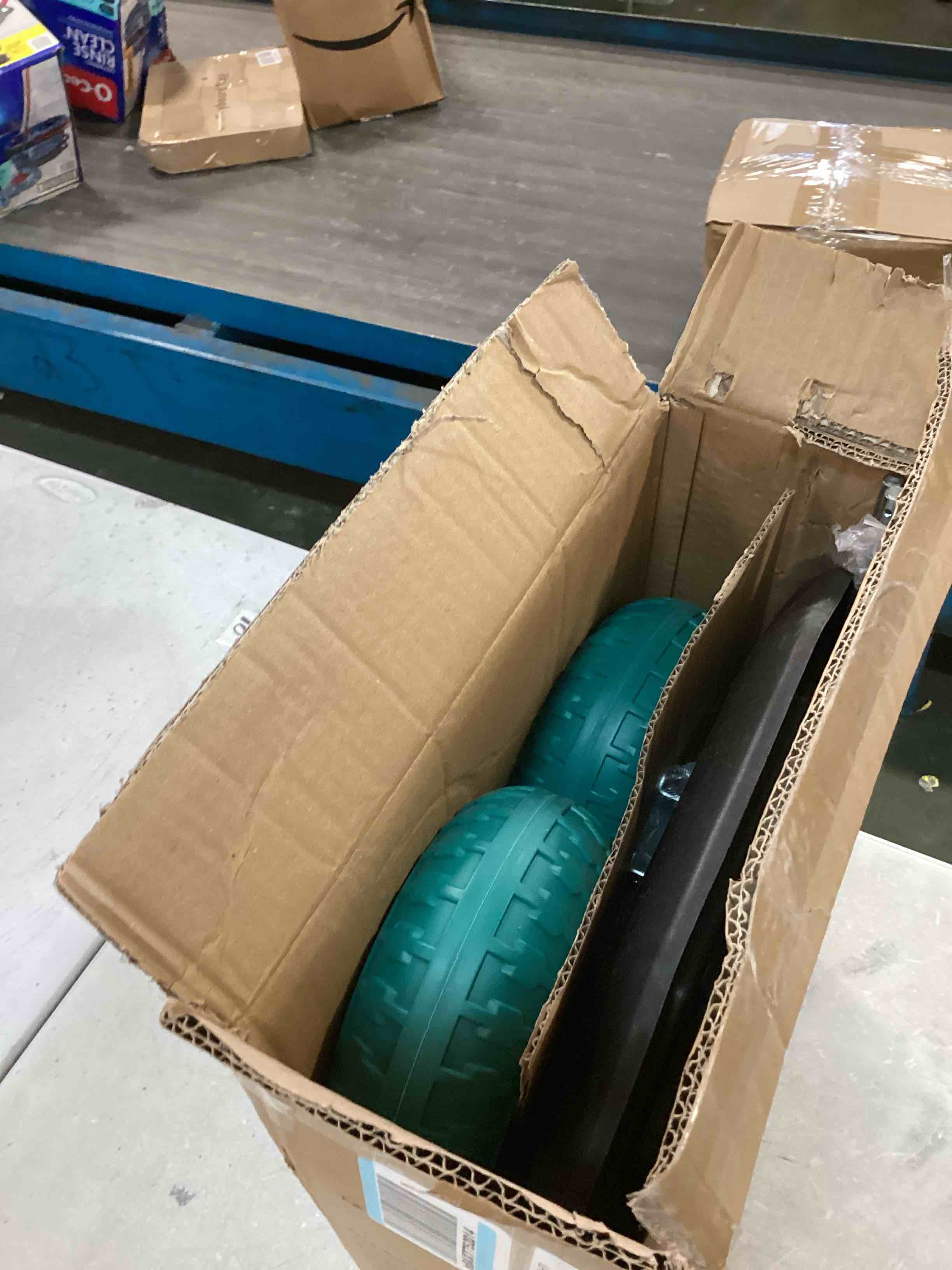 https://s3.amazonaws.com/lotting-images-prod/bidfta/ORG6435517_1718111698334.jpeg