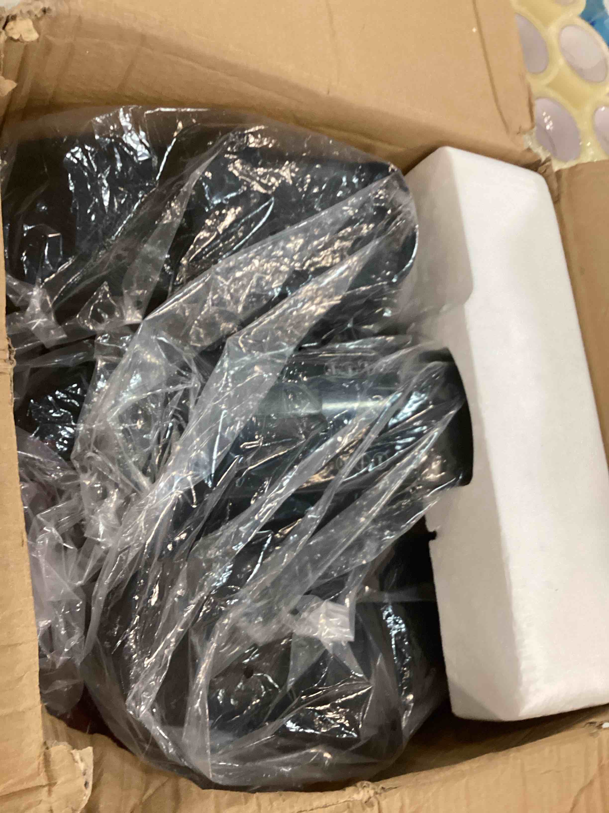 https://s3.amazonaws.com/lotting-images-prod/bidfta/ORG6435542_1718115726495.jpeg