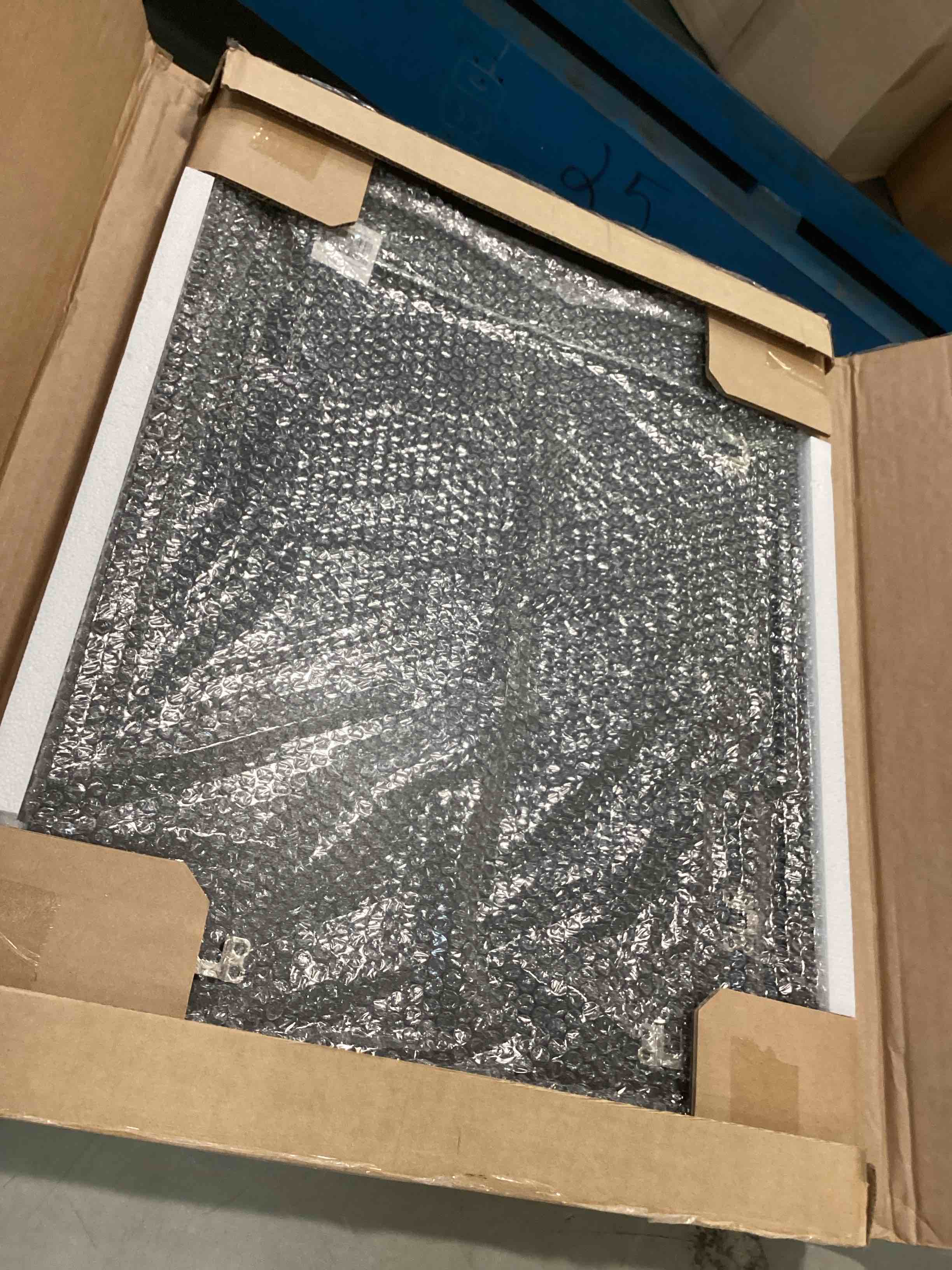 https://s3.amazonaws.com/lotting-images-prod/bidfta/ORG6435790_1718203927311.jpeg
