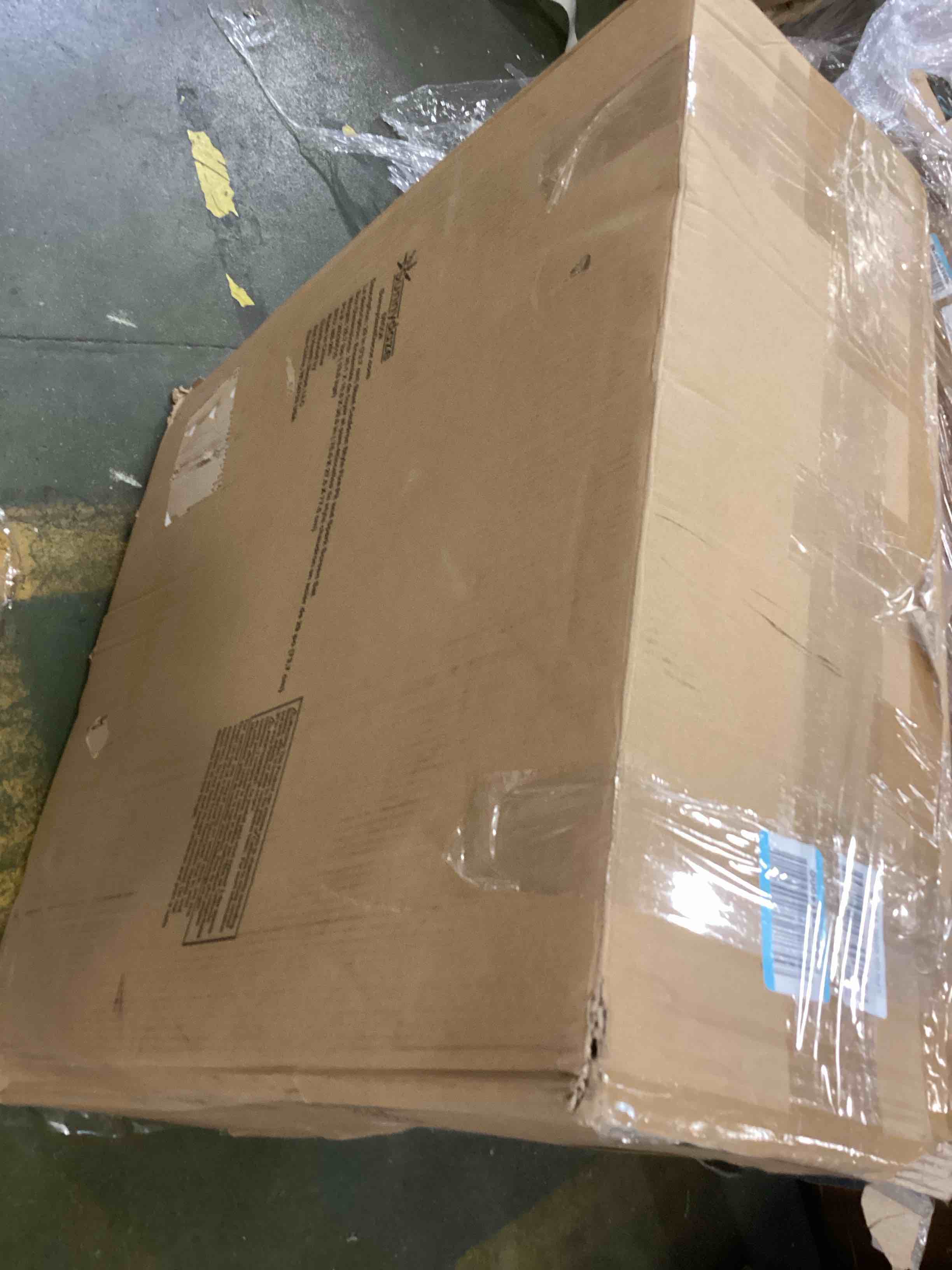 https://s3.amazonaws.com/lotting-images-prod/bidfta/ORG6435994_1718283853439.jpeg