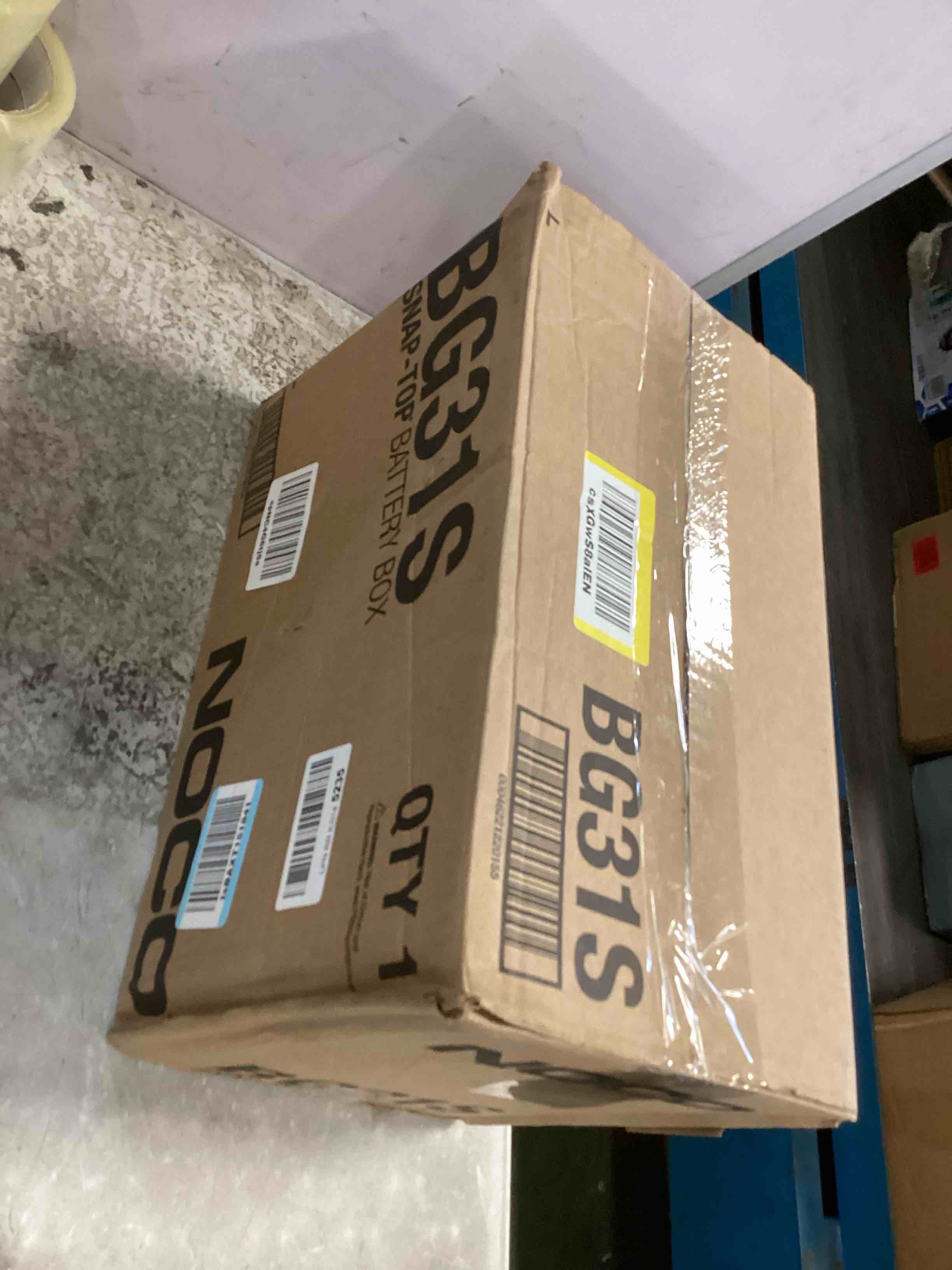 https://s3.amazonaws.com/lotting-images-prod/bidfta/ORG6436024_1718286895507.jpeg