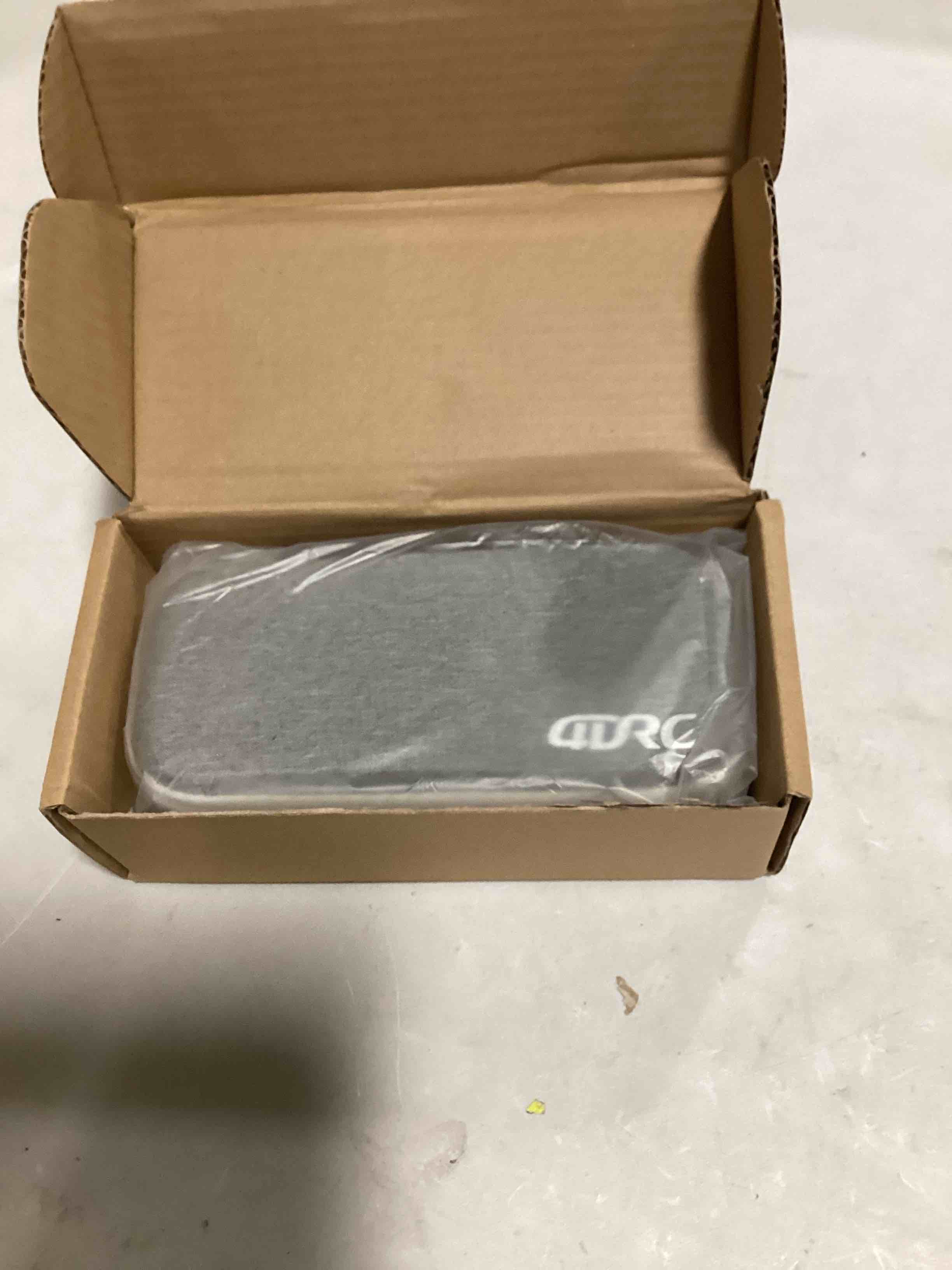 https://s3.amazonaws.com/lotting-images-prod/bidfta/ORG6438093_1718710911778.jpeg