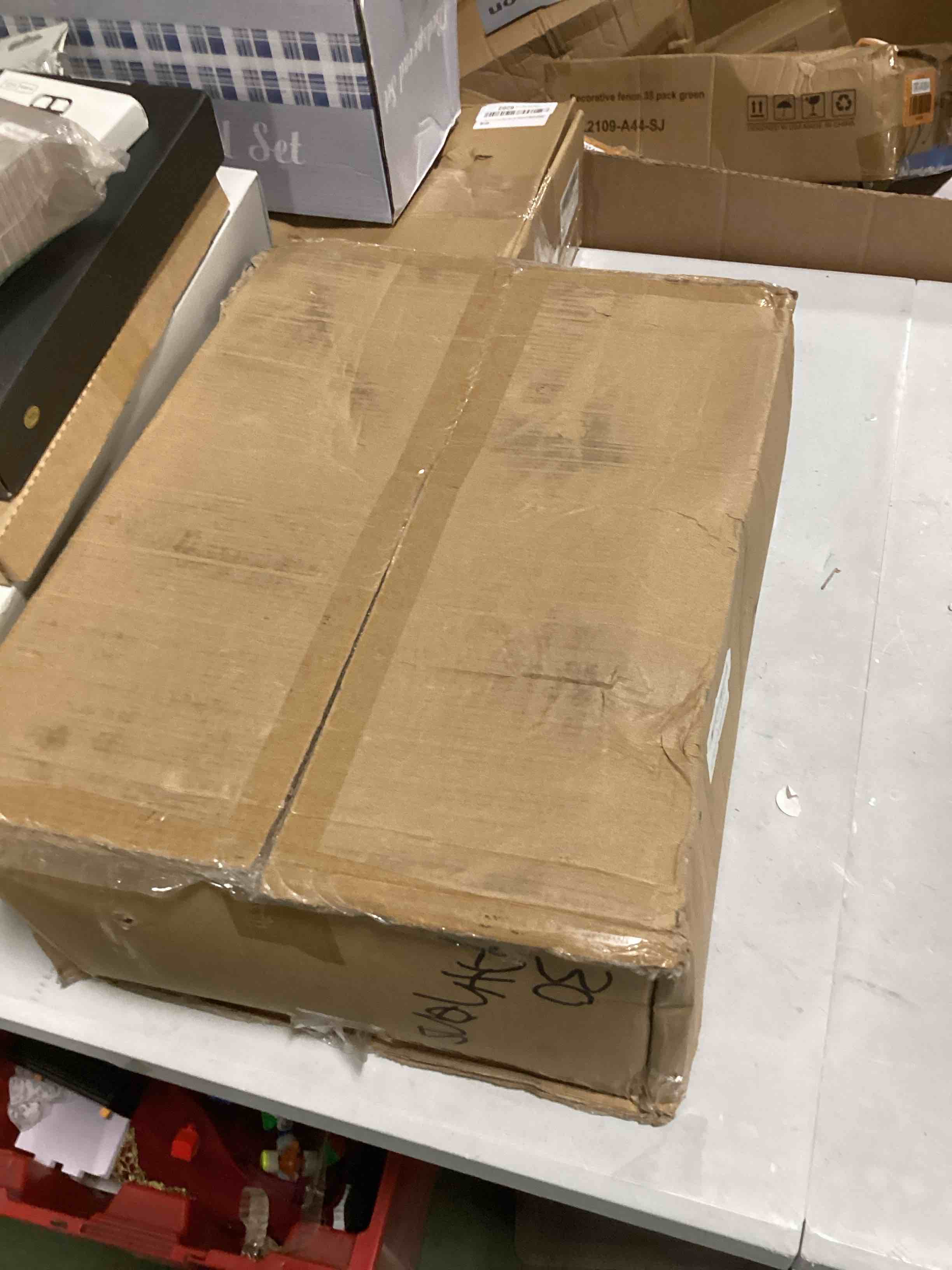 https://s3.amazonaws.com/lotting-images-prod/bidfta/ORG6438095_1718711313347.jpeg