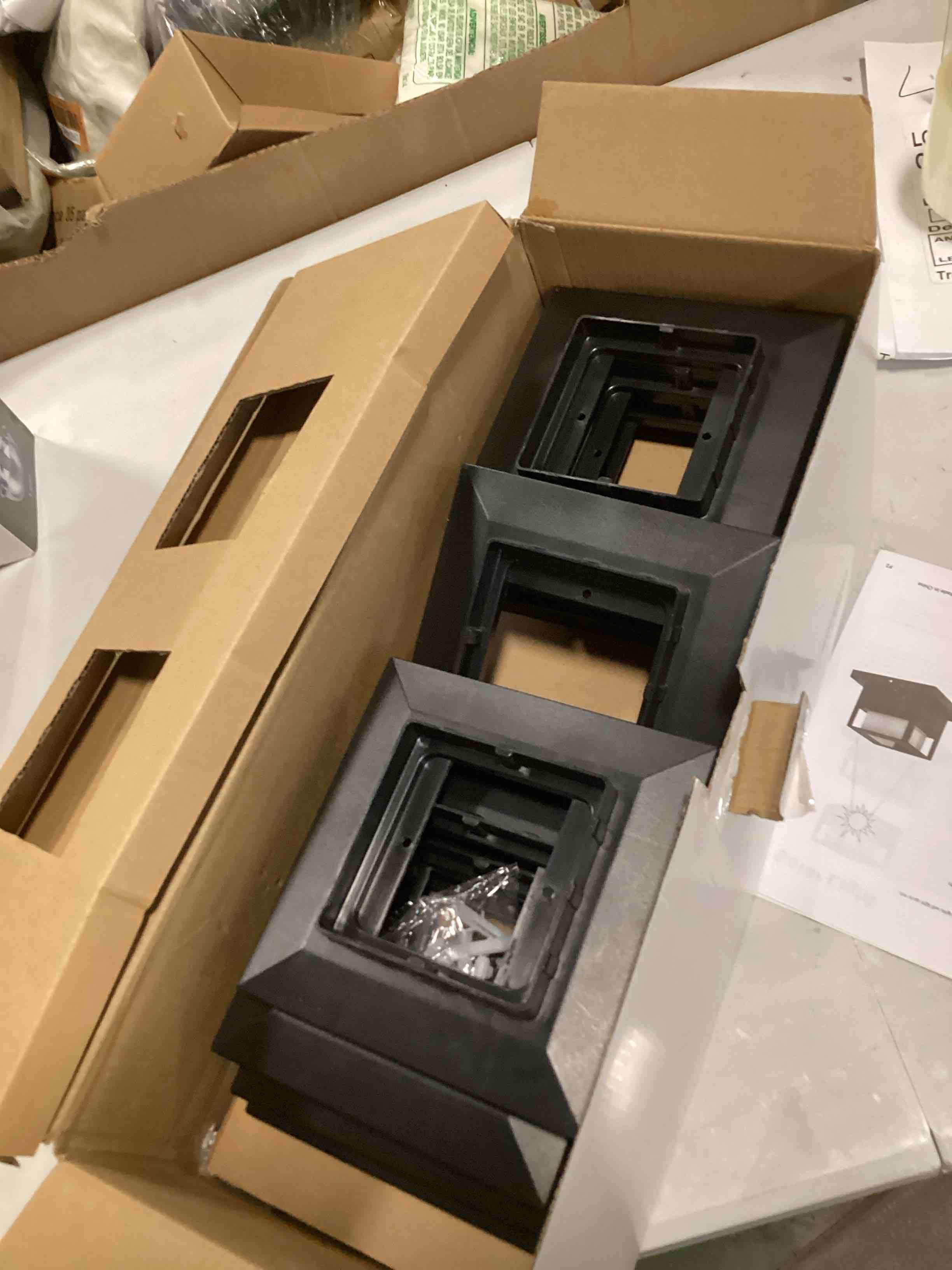https://s3.amazonaws.com/lotting-images-prod/bidfta/ORG6438152_1718715706388.jpeg