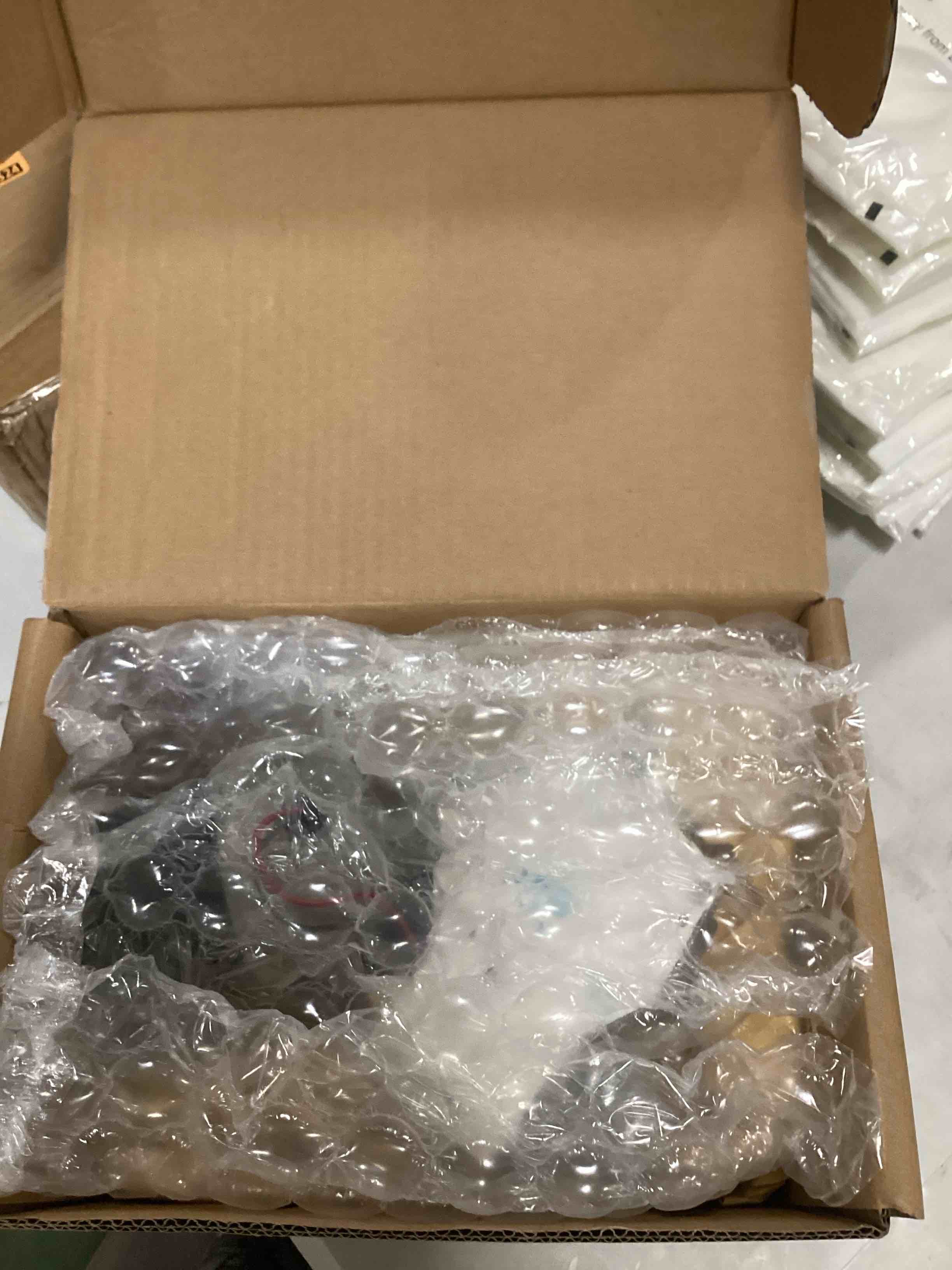 https://s3.amazonaws.com/lotting-images-prod/bidfta/ORG6438173_1718717333999.jpeg
