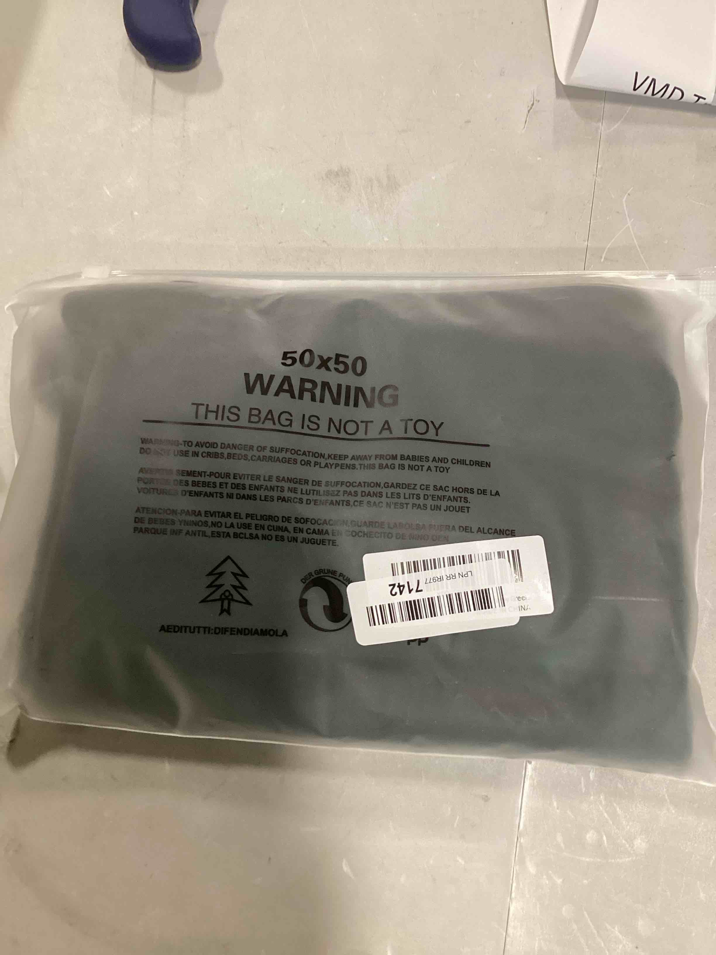 https://s3.amazonaws.com/lotting-images-prod/bidfta/ORG6438233_1718722427058.jpeg