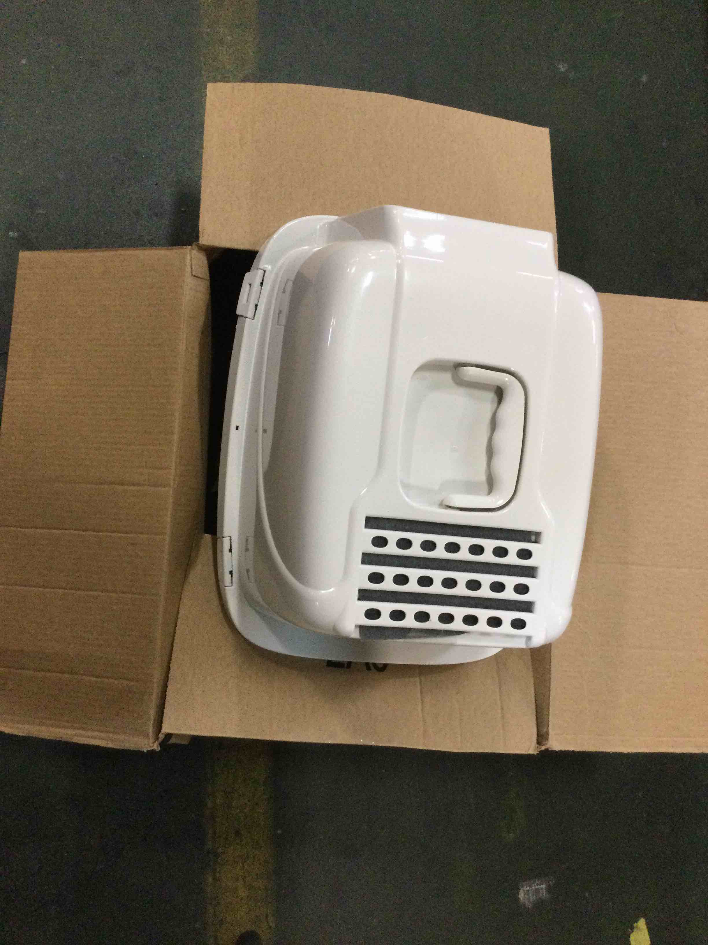 https://s3.amazonaws.com/lotting-images-prod/bidfta/ORG6452089_1719264302039.jpeg
