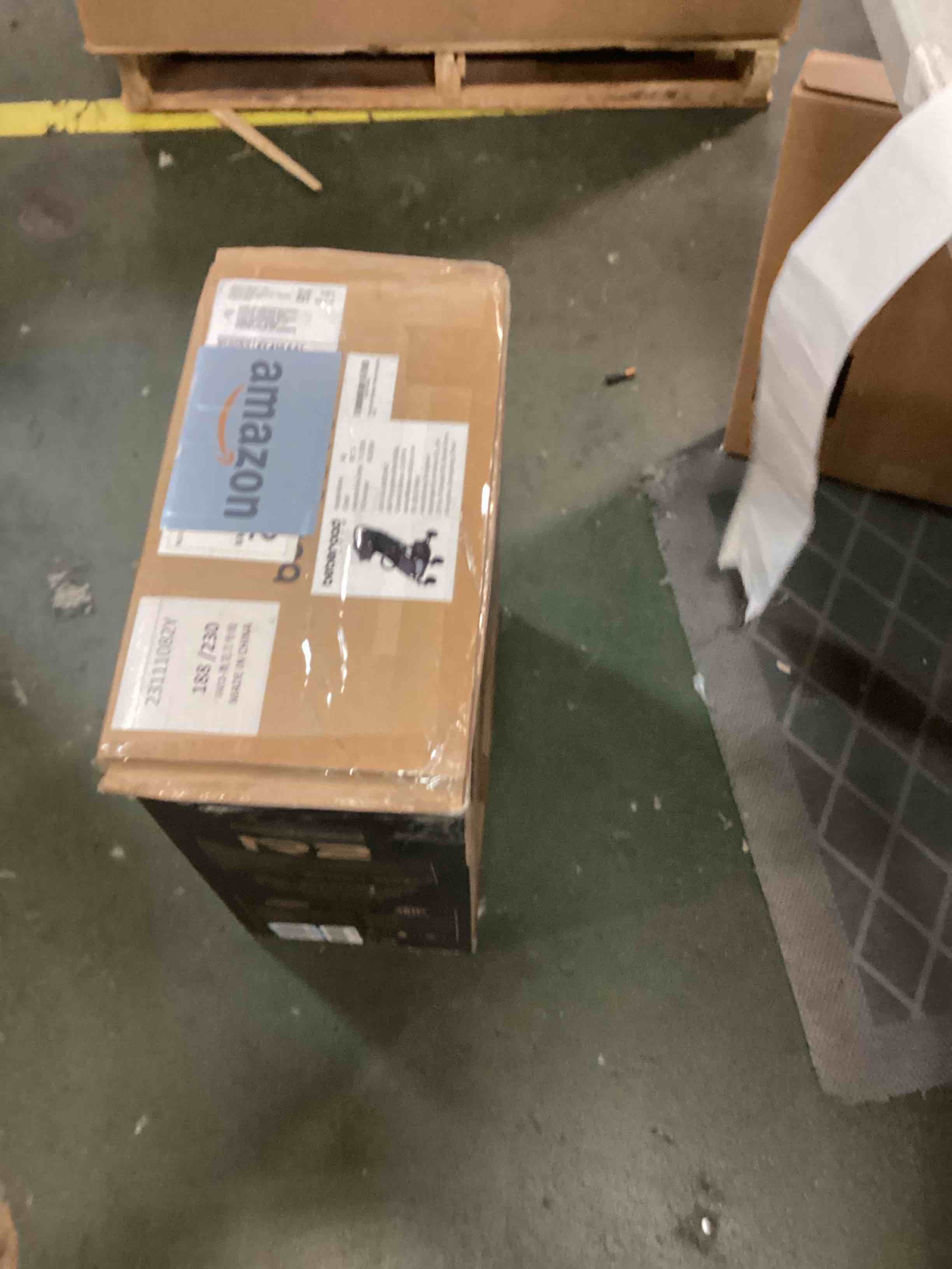 https://s3.amazonaws.com/lotting-images-prod/bidfta/ORG6452491_1719526477104.jpeg