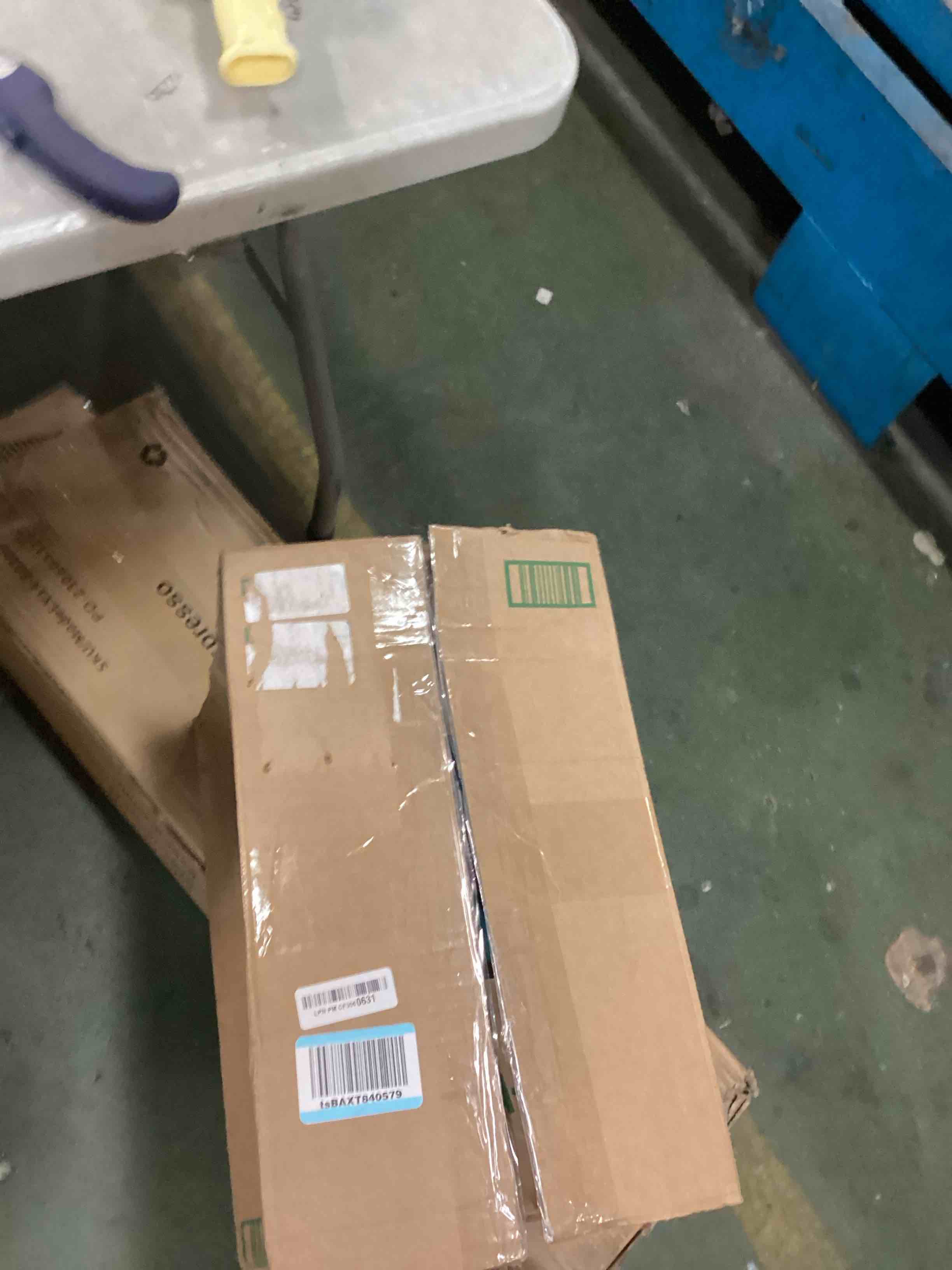 https://s3.amazonaws.com/lotting-images-prod/bidfta/ORG6452562_1719547046668.jpeg