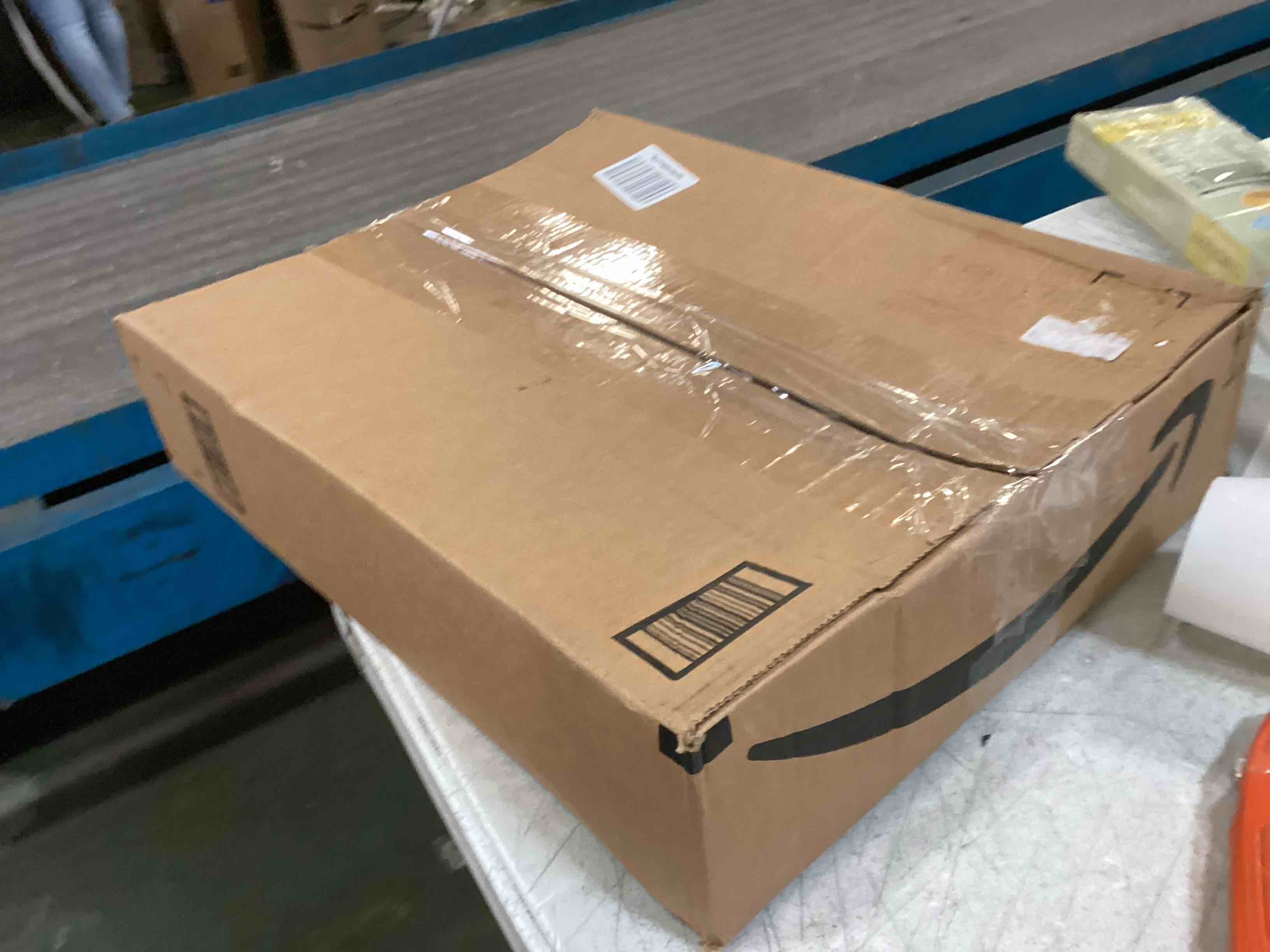 https://s3.amazonaws.com/lotting-images-prod/bidfta/ORG6452720_1719923827252.jpeg