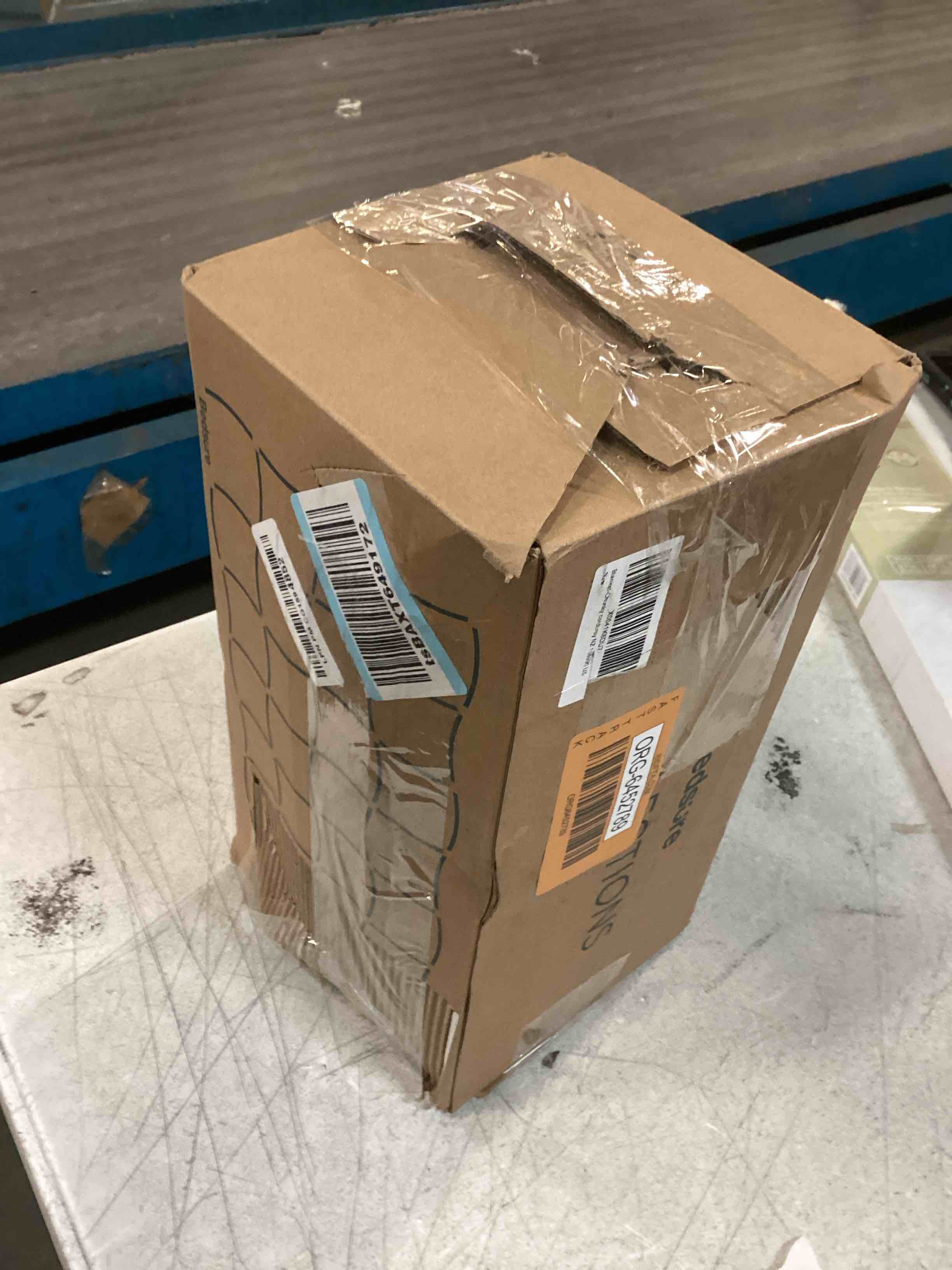 https://s3.amazonaws.com/lotting-images-prod/bidfta/ORG6452789_1719933035814.jpeg