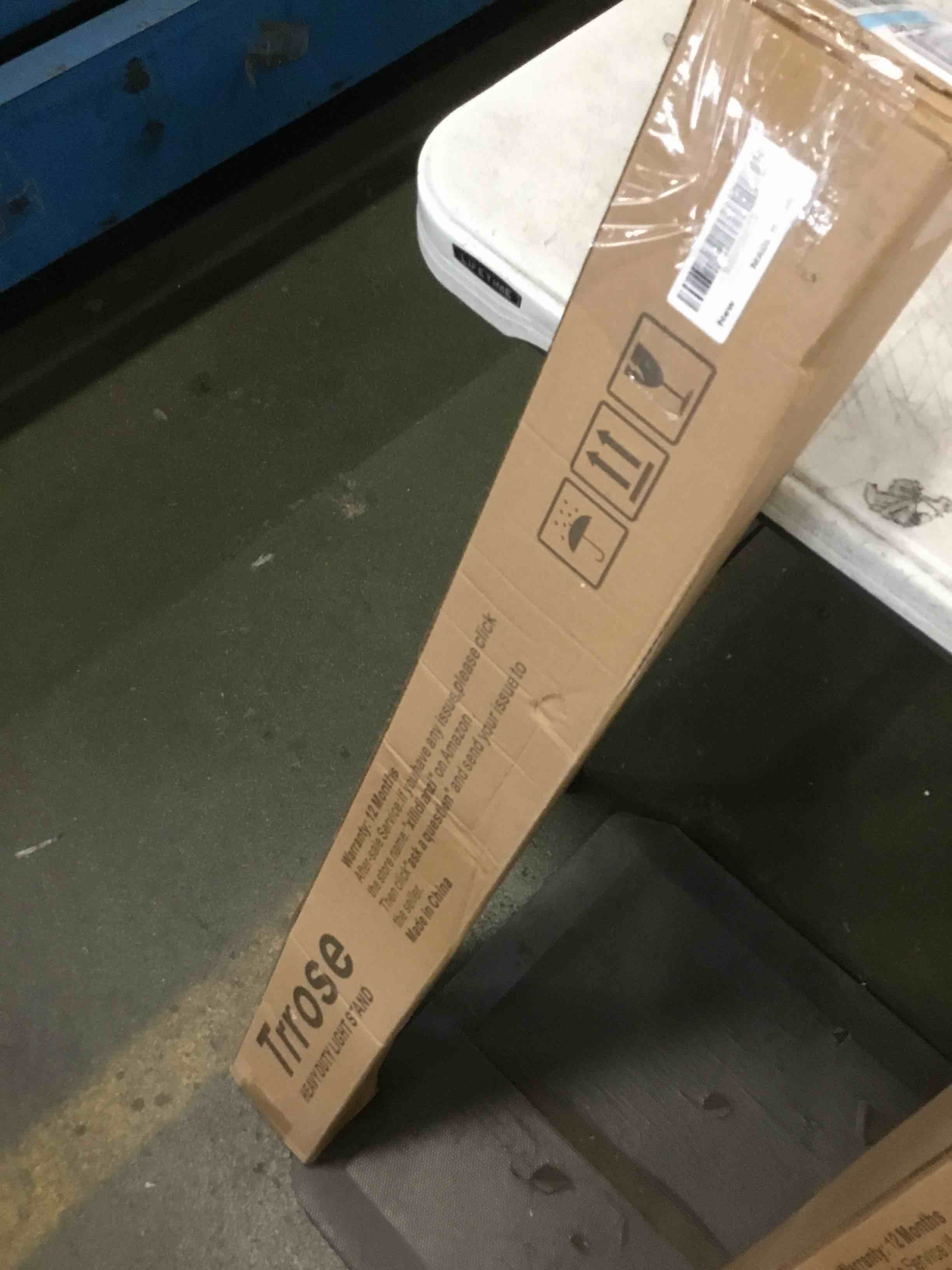 https://s3.amazonaws.com/lotting-images-prod/bidfta/ORG6452941_1720008885551.jpeg