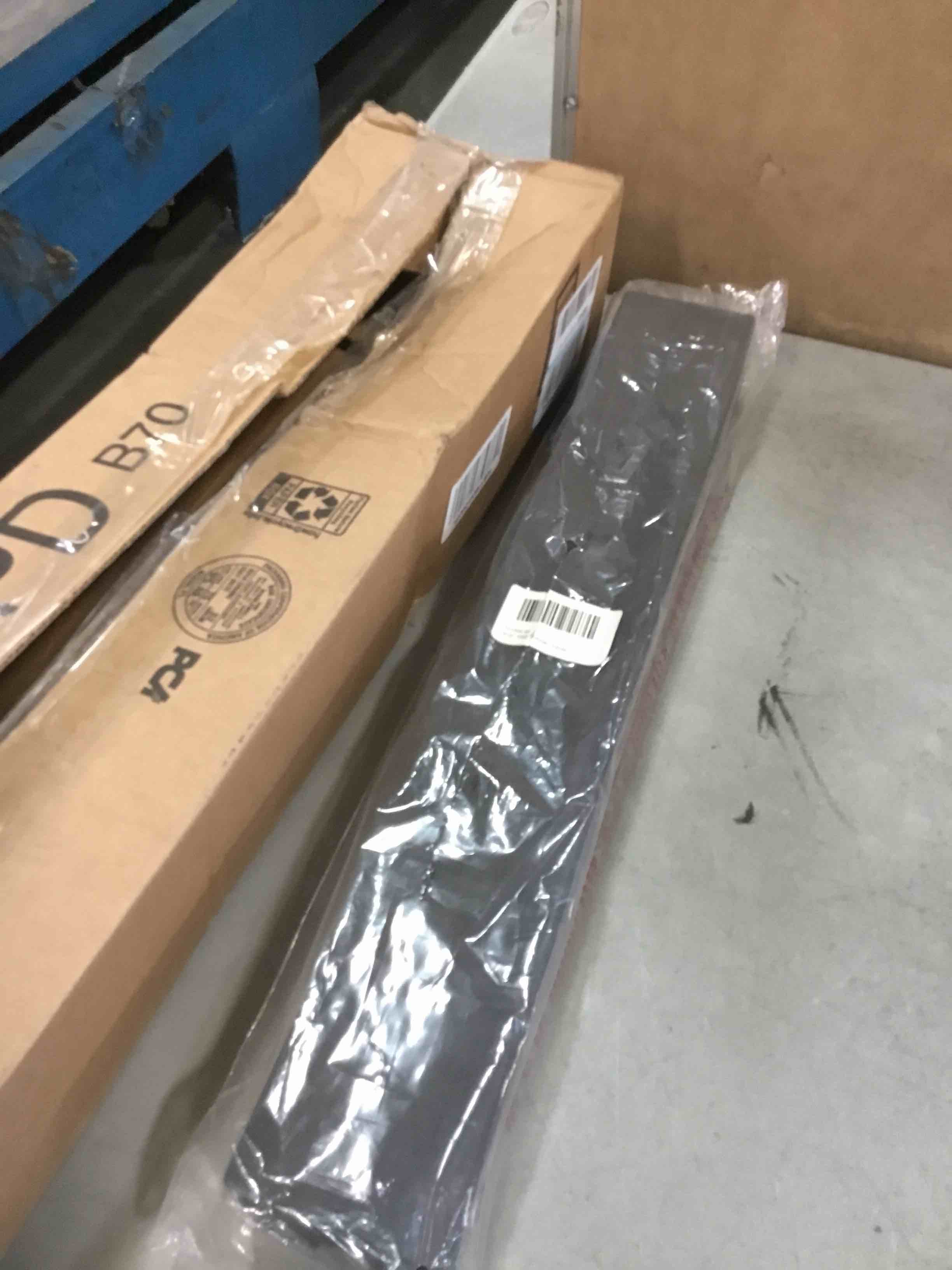 https://s3.amazonaws.com/lotting-images-prod/bidfta/ORG6453375_1720209480971.jpeg