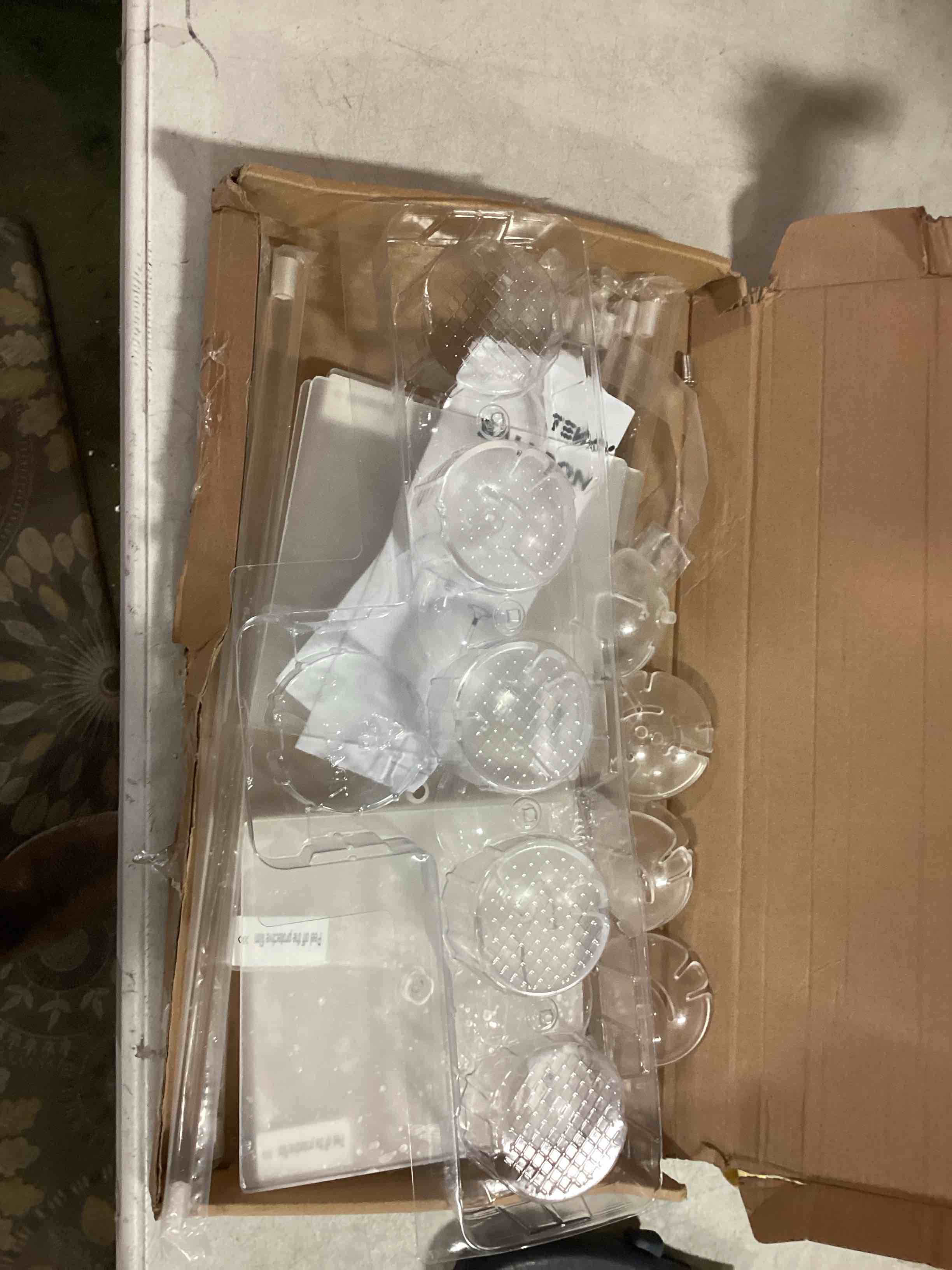 https://s3.amazonaws.com/lotting-images-prod/bidfta/ORG6456724_1719334599368.jpeg