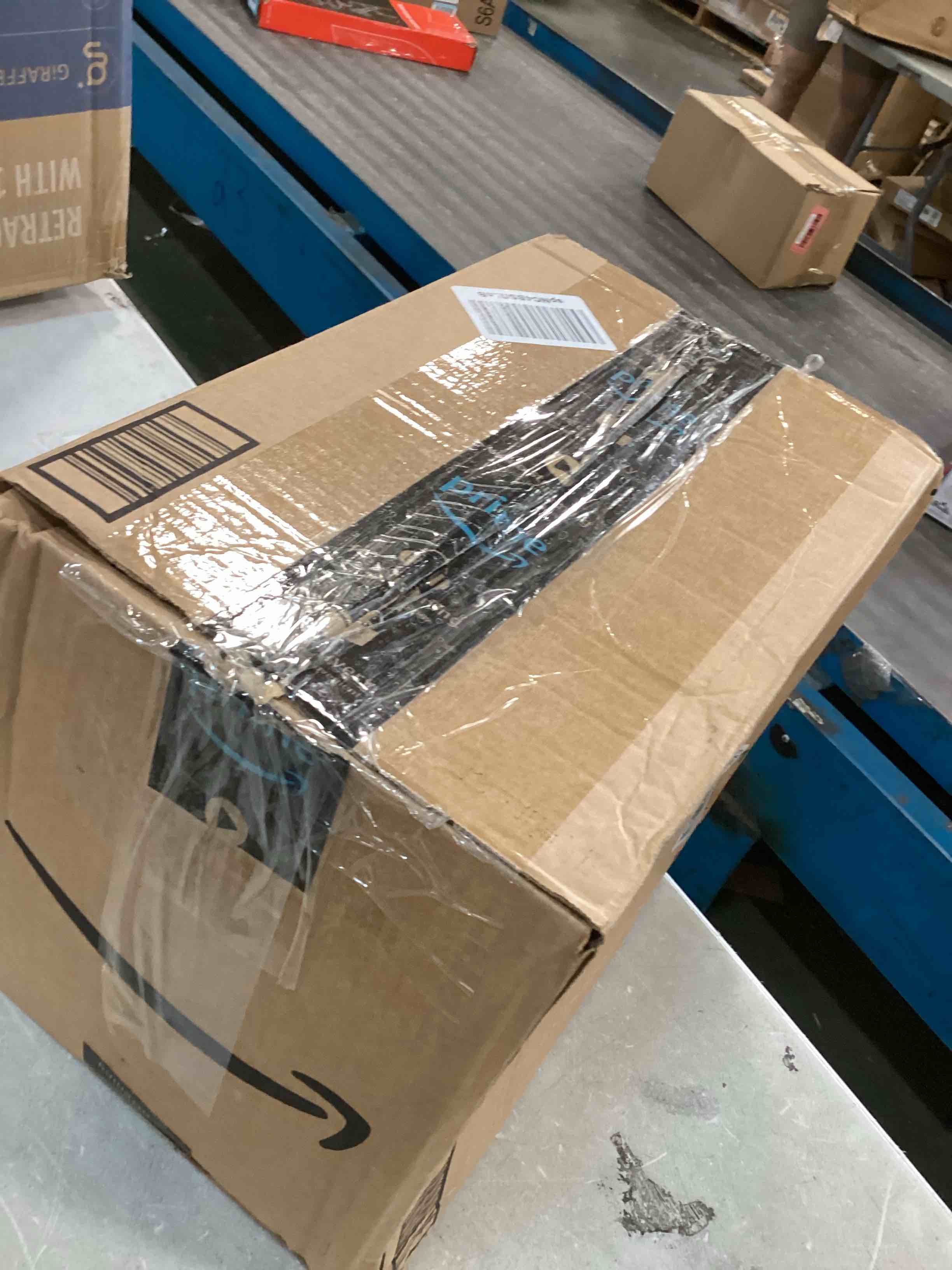 https://s3.amazonaws.com/lotting-images-prod/bidfta/ORG6458420_1721230918469.jpeg