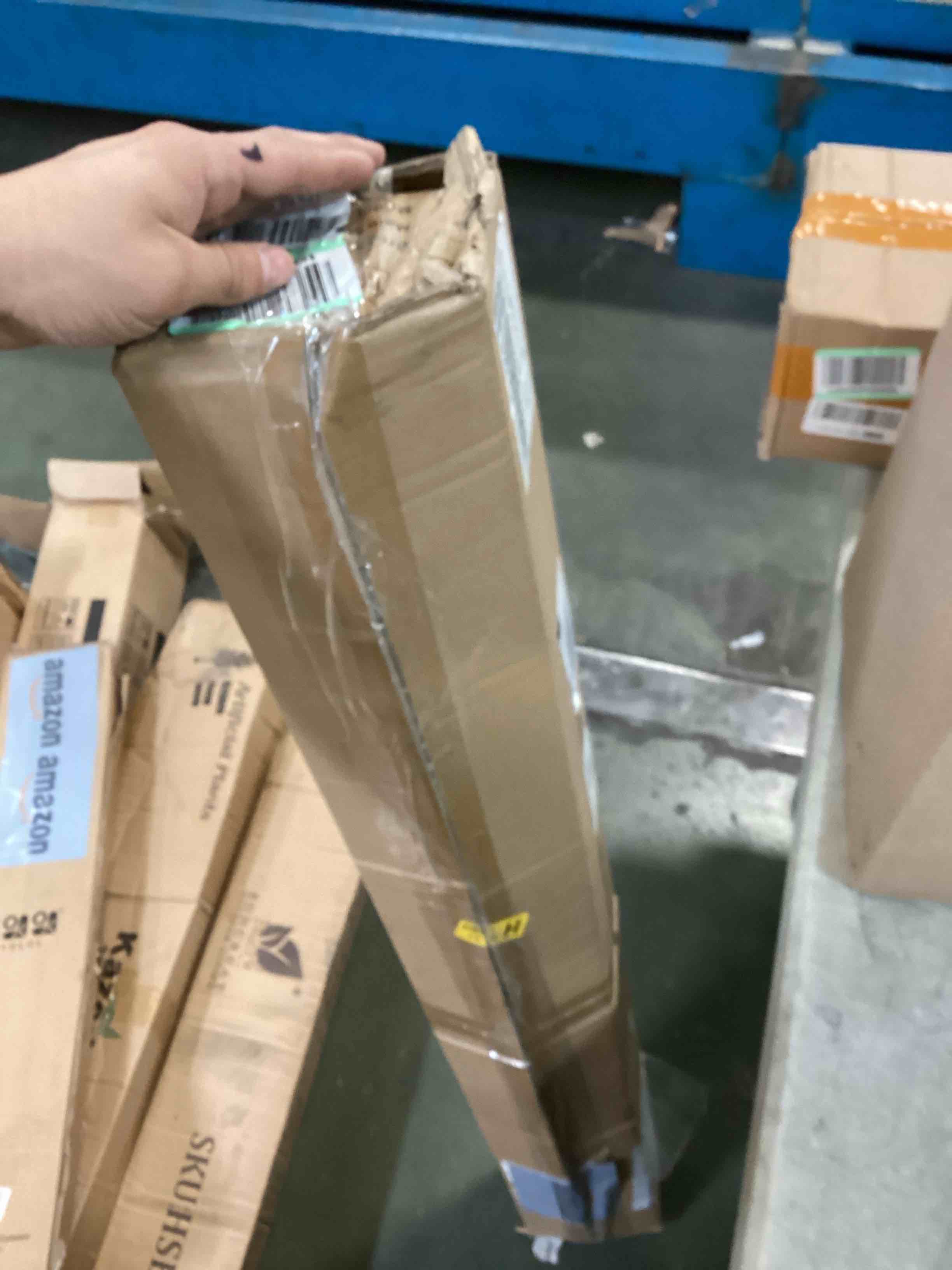 https://s3.amazonaws.com/lotting-images-prod/bidfta/ORG6461019_1719241934327.jpeg