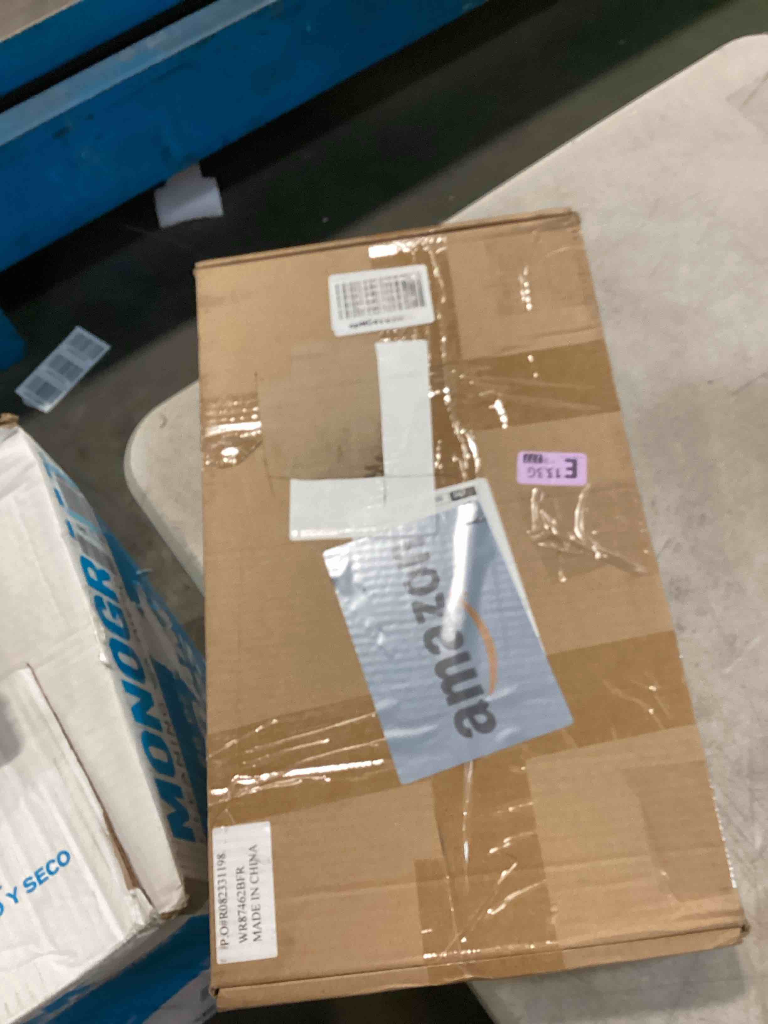 https://s3.amazonaws.com/lotting-images-prod/bidfta/ORG6461078_1719250026693.jpeg