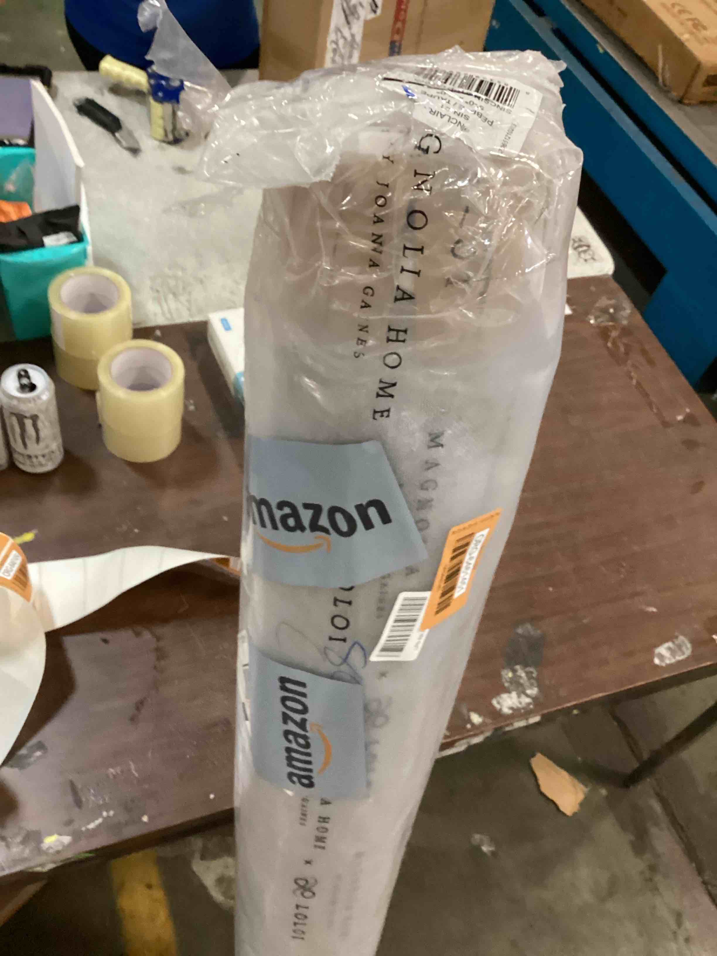 https://s3.amazonaws.com/lotting-images-prod/bidfta/ORG6461451_1719329472583.jpeg