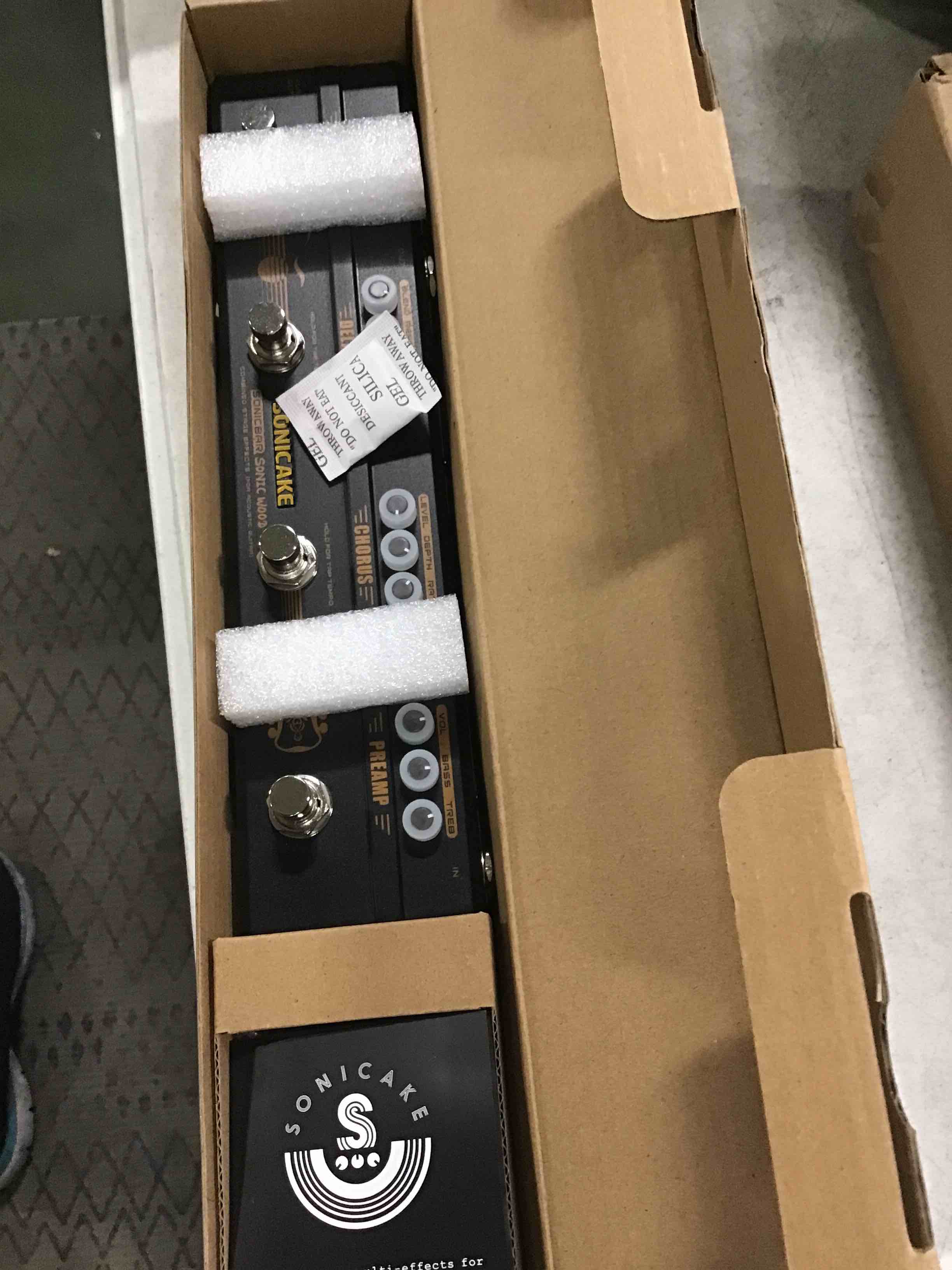 https://s3.amazonaws.com/lotting-images-prod/bidfta/ORG6463077_1719400686217.jpeg
