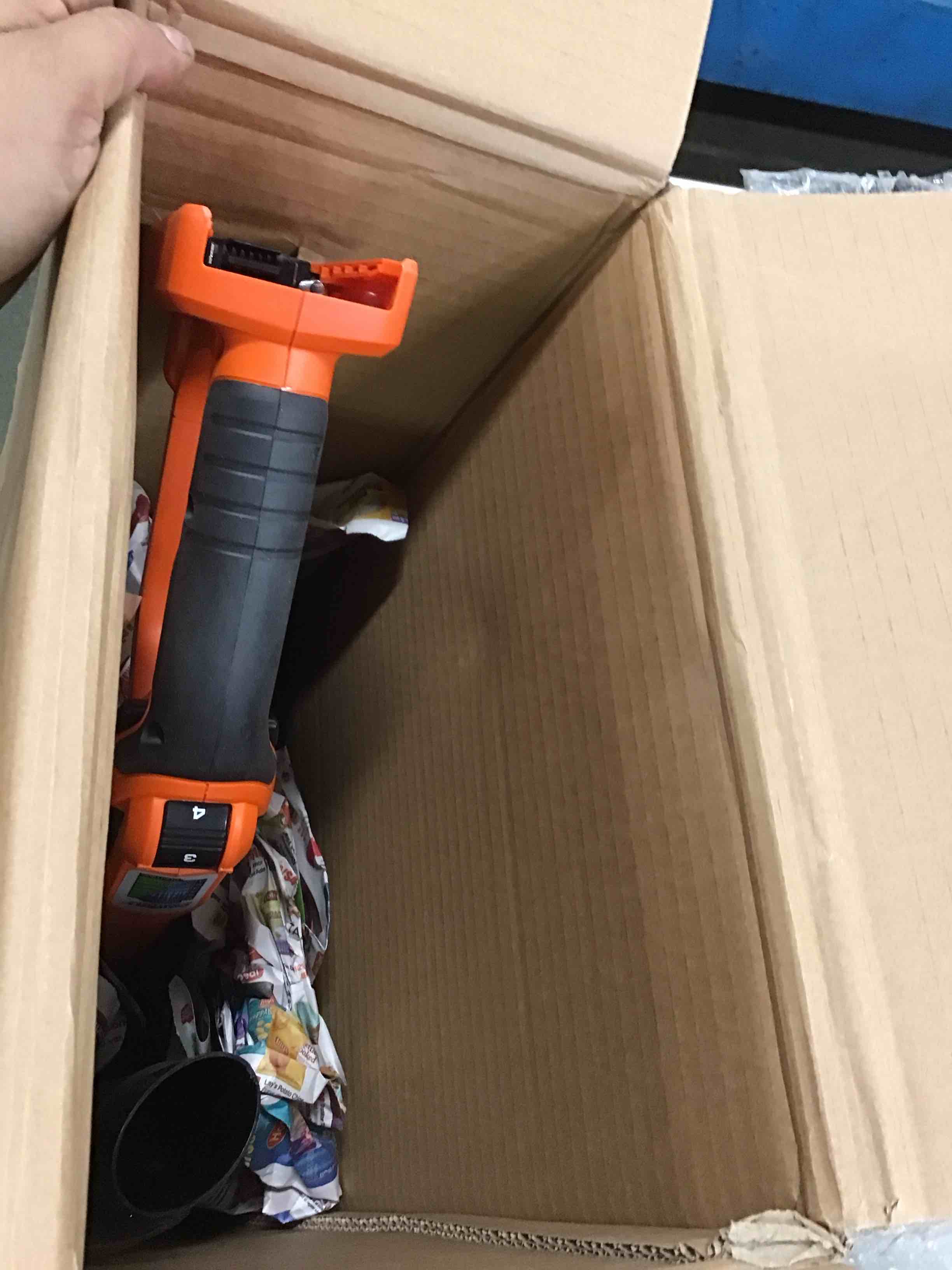 https://s3.amazonaws.com/lotting-images-prod/bidfta/ORG6466250_1718826256488.jpeg