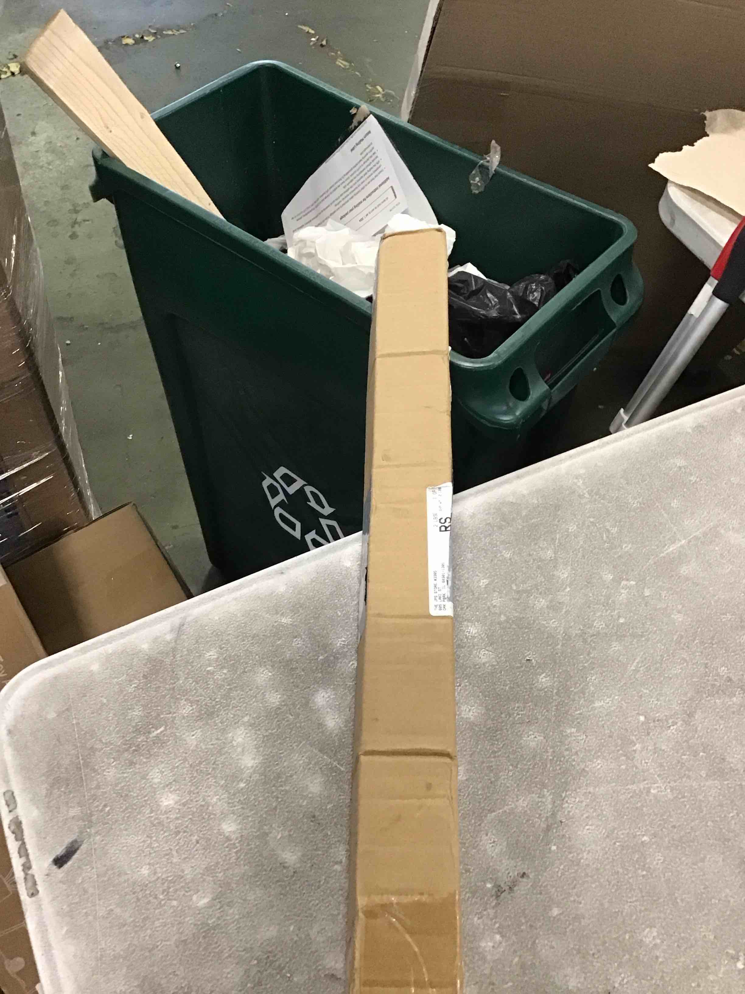 https://s3.amazonaws.com/lotting-images-prod/bidfta/ORG6466495_1718907411454.jpeg