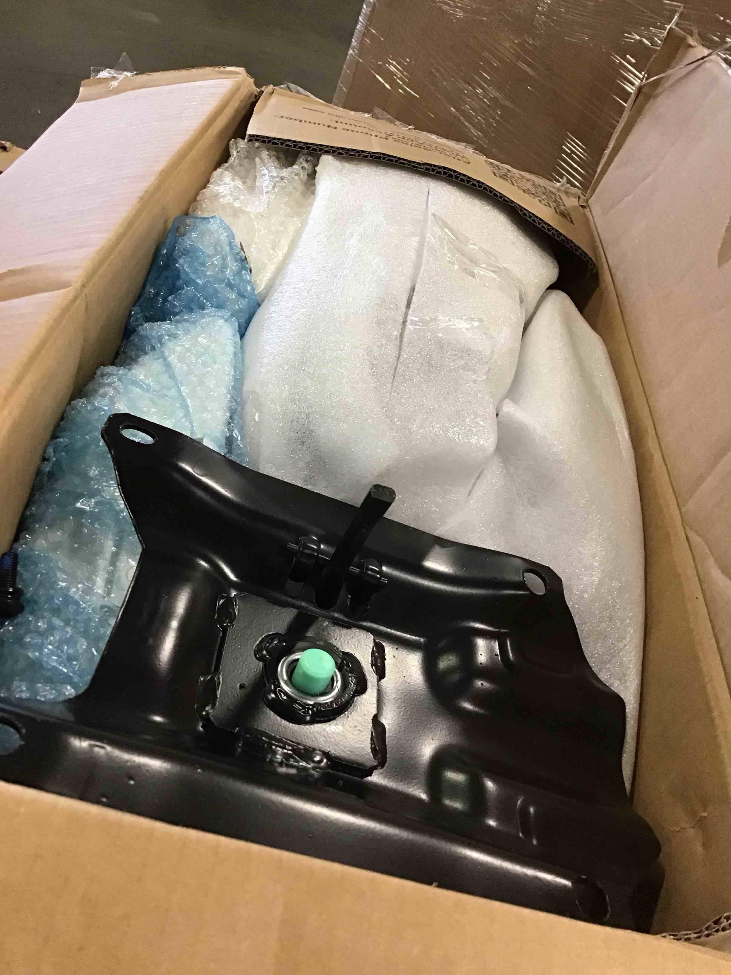 https://s3.amazonaws.com/lotting-images-prod/bidfta/ORG6466718_1719245615407.jpeg