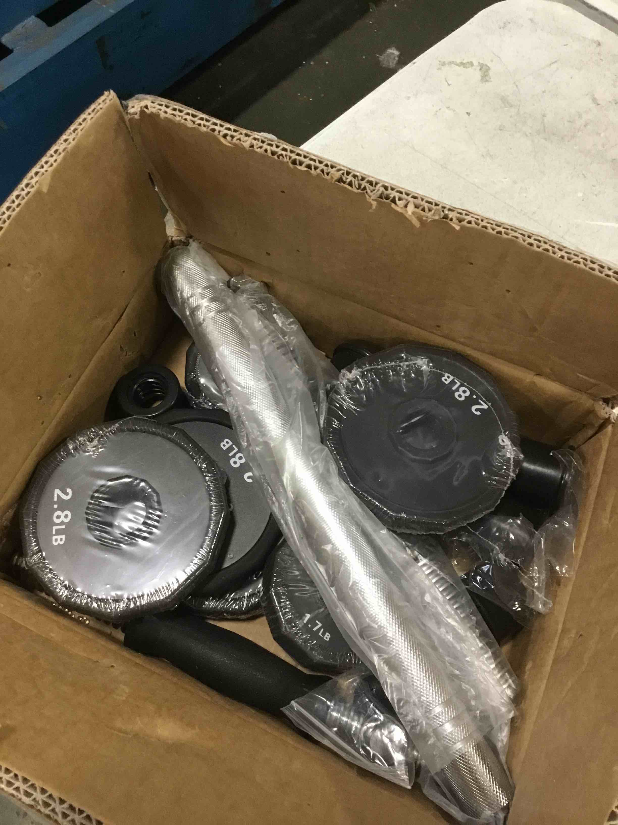 https://s3.amazonaws.com/lotting-images-prod/bidfta/ORG6466899_1719326535702.jpeg