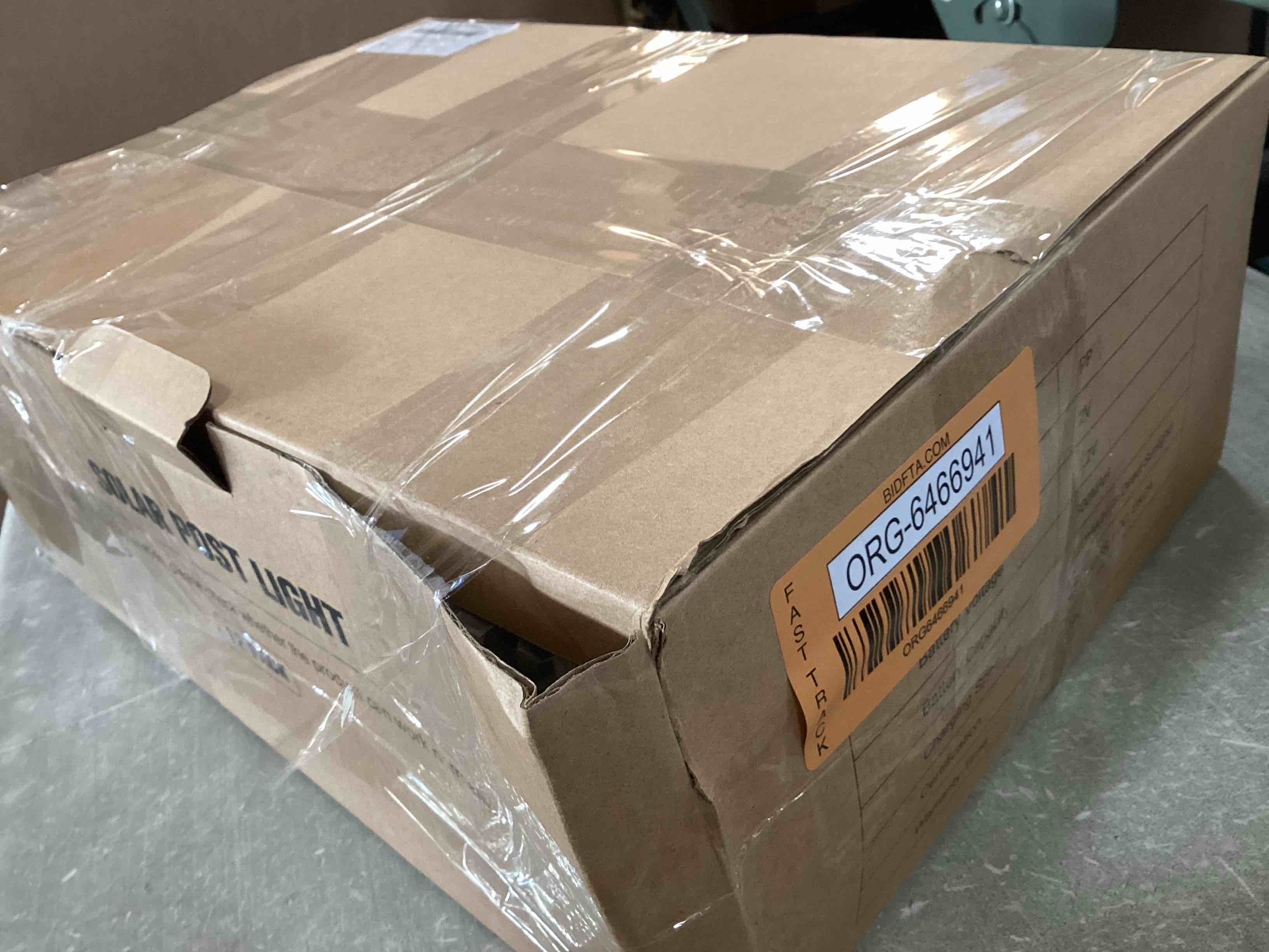 https://s3.amazonaws.com/lotting-images-prod/bidfta/ORG6466941_1718449633148.jpeg
