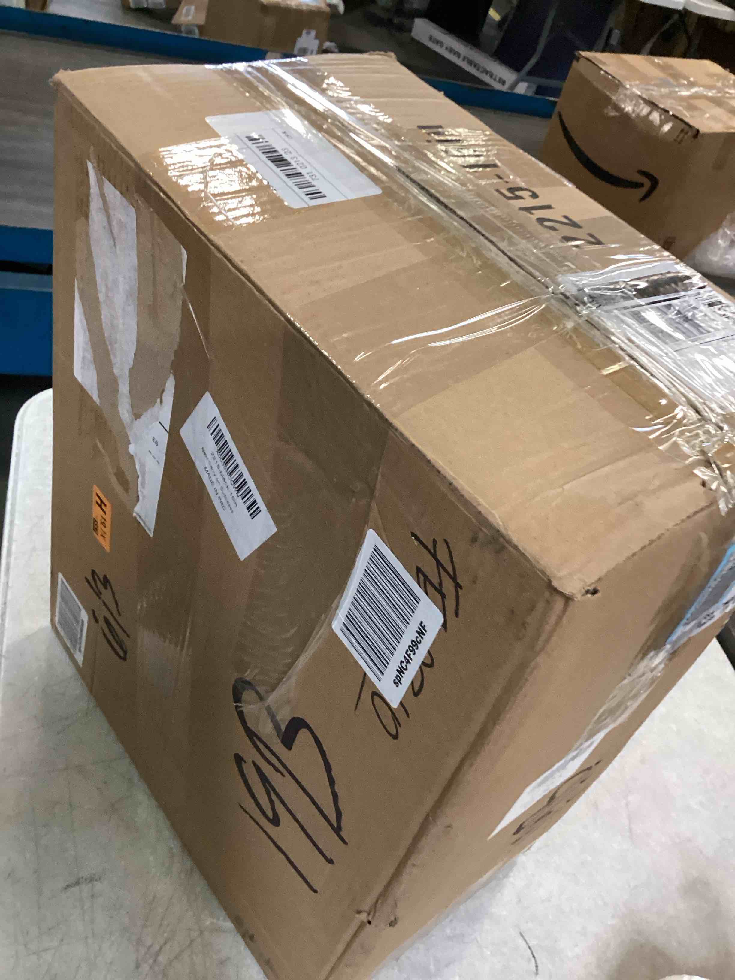 https://s3.amazonaws.com/lotting-images-prod/bidfta/ORG6468743_1720450671397.jpeg