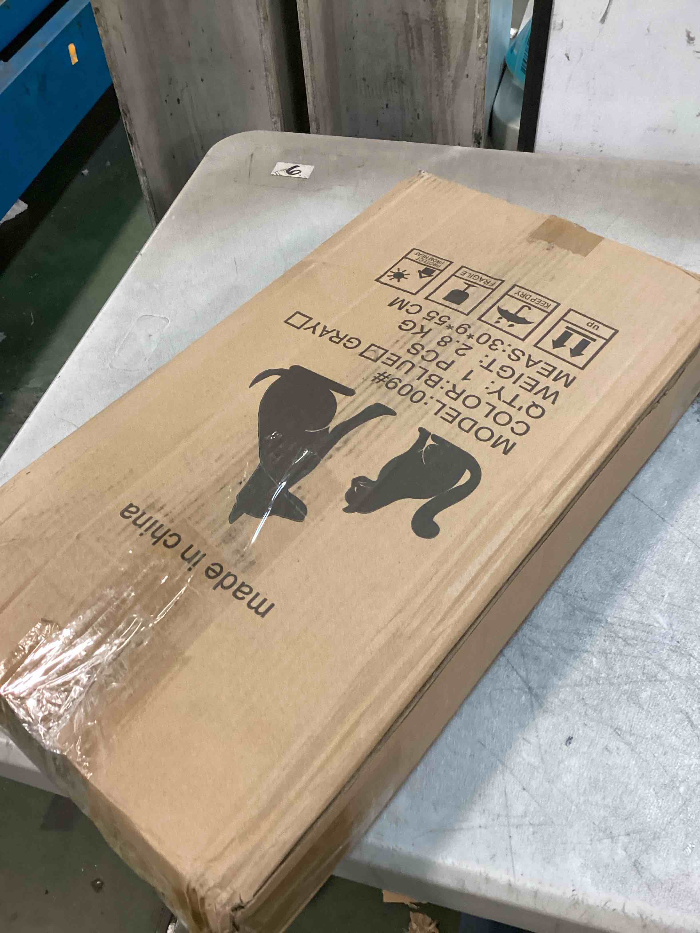 https://s3.amazonaws.com/lotting-images-prod/bidfta/ORG6469430_1720640058515.jpeg
