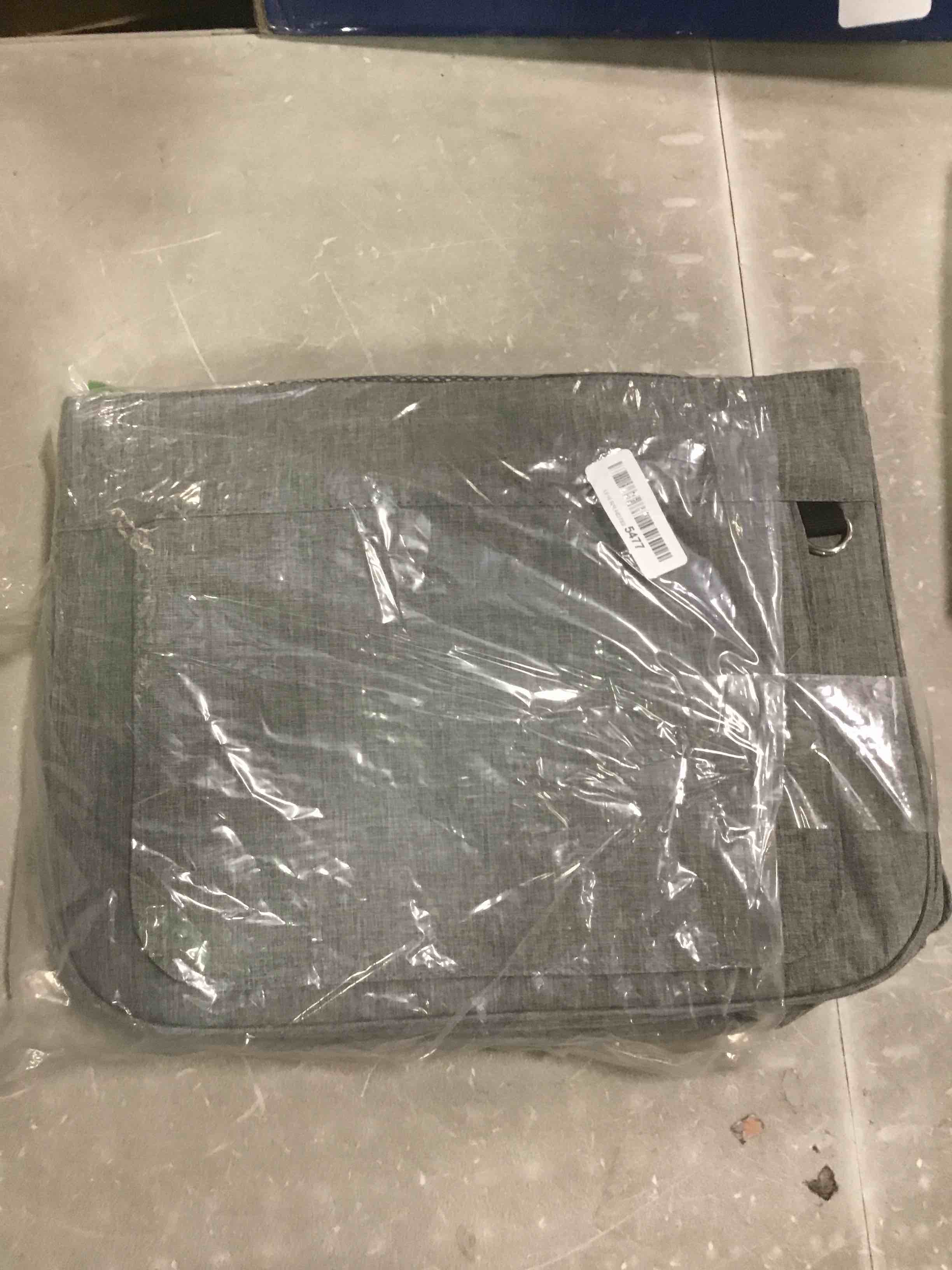 https://s3.amazonaws.com/lotting-images-prod/bidfta/ORG6470638_1718649477959.jpeg
