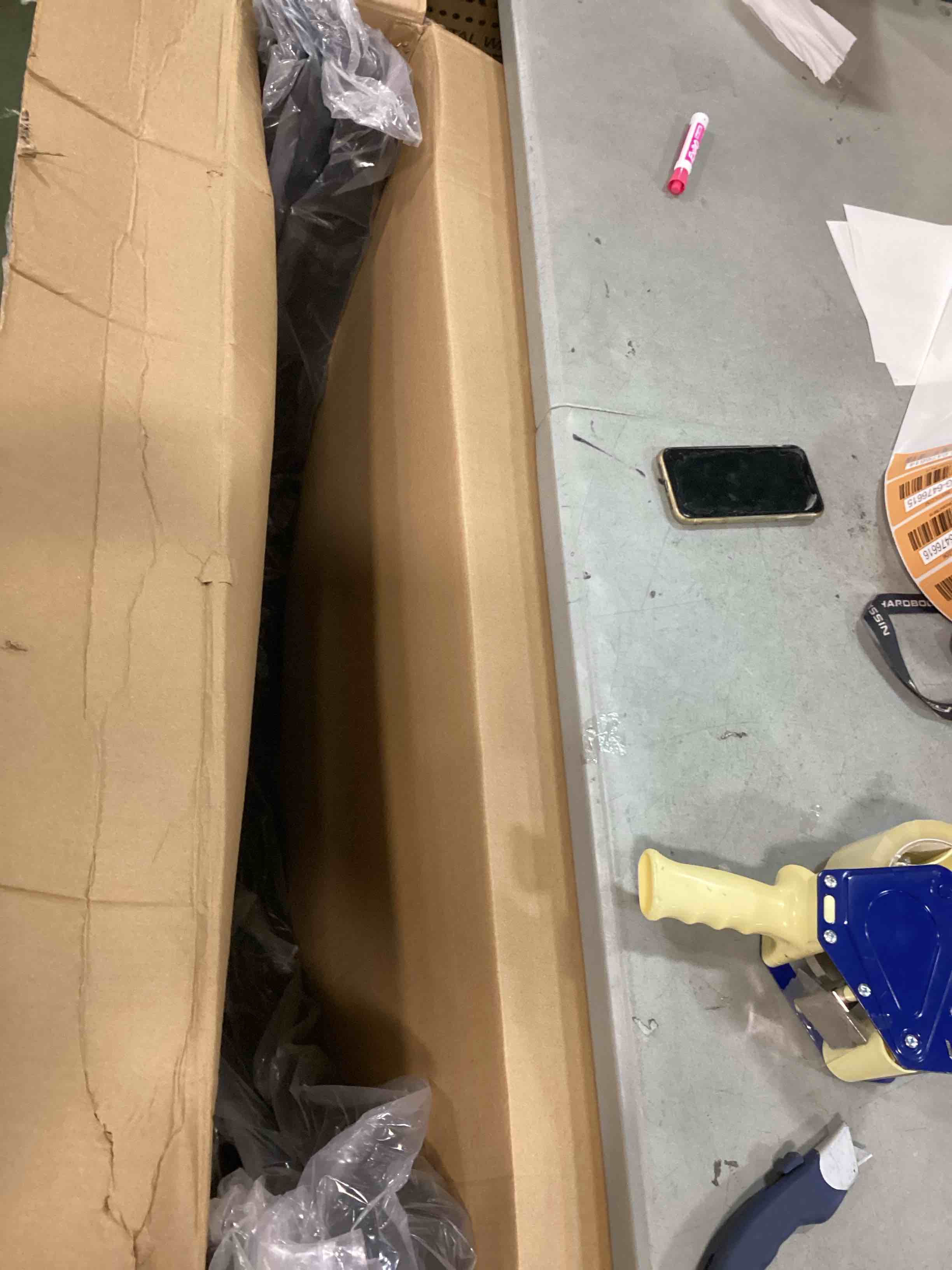 https://s3.amazonaws.com/lotting-images-prod/bidfta/ORG6476614_1719448166733.jpeg