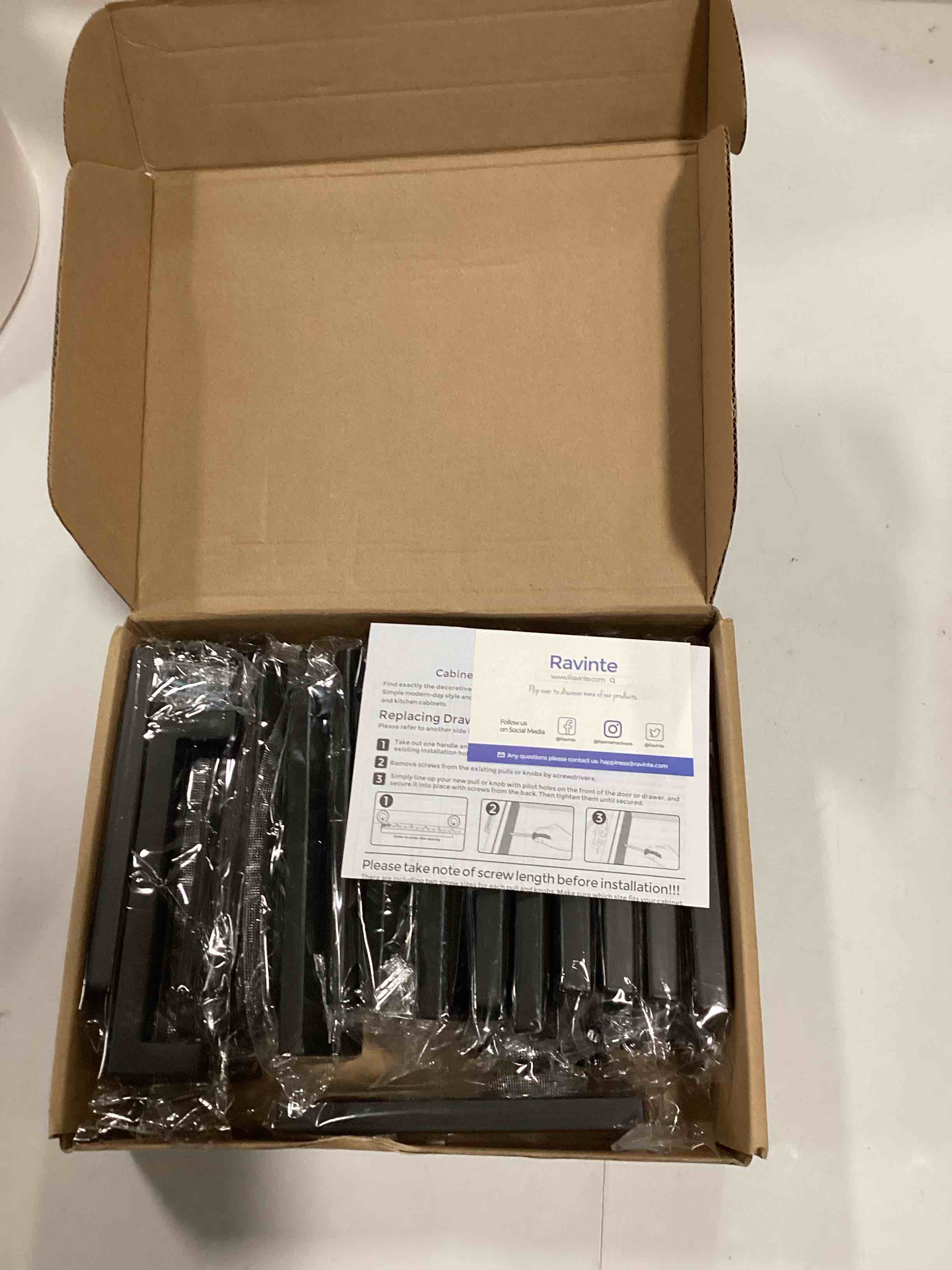 https://s3.amazonaws.com/lotting-images-prod/bidfta/ORG6479078_1717504307341.jpeg