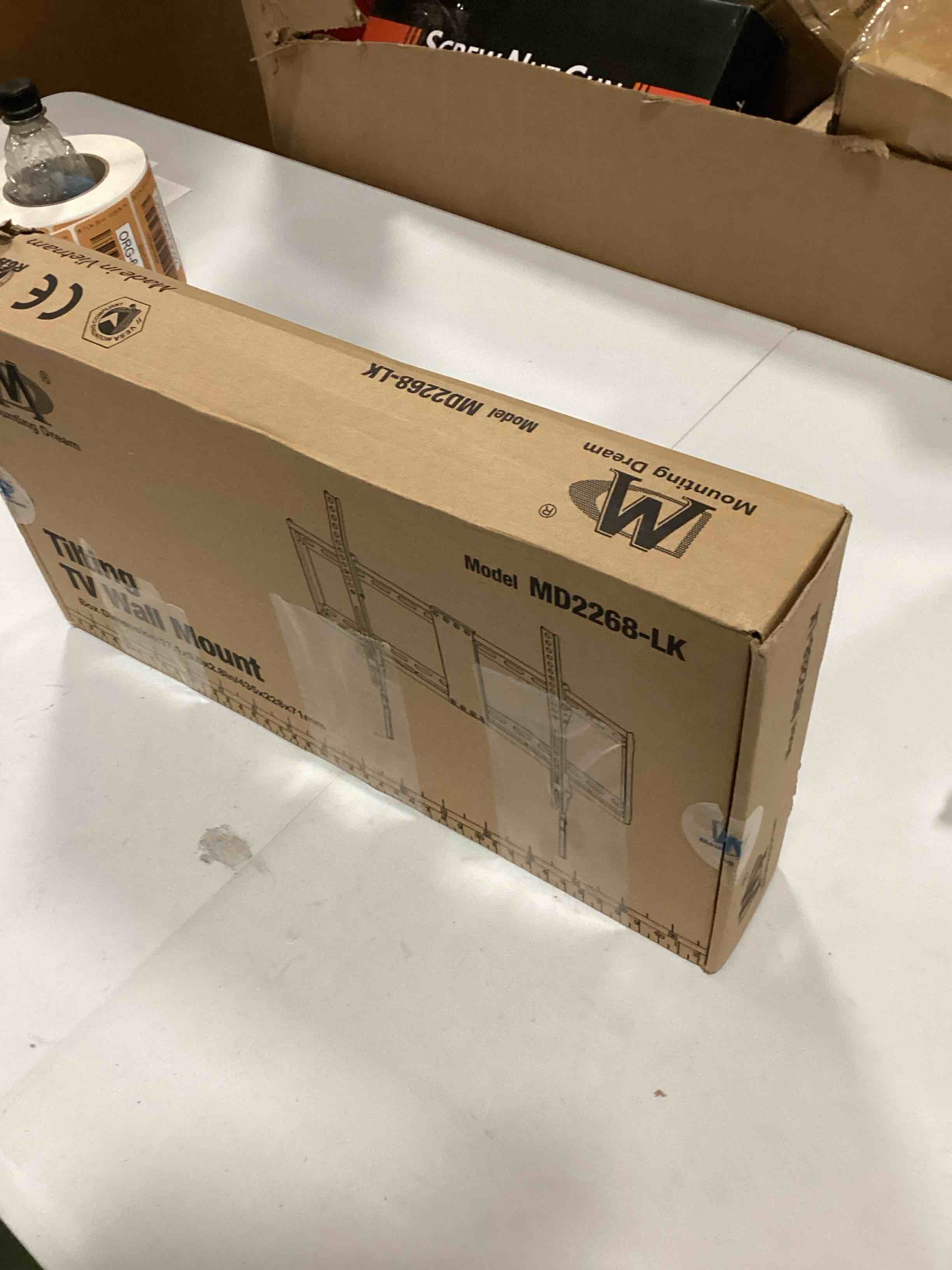 https://s3.amazonaws.com/lotting-images-prod/bidfta/ORG6479085_1717505232209.jpeg