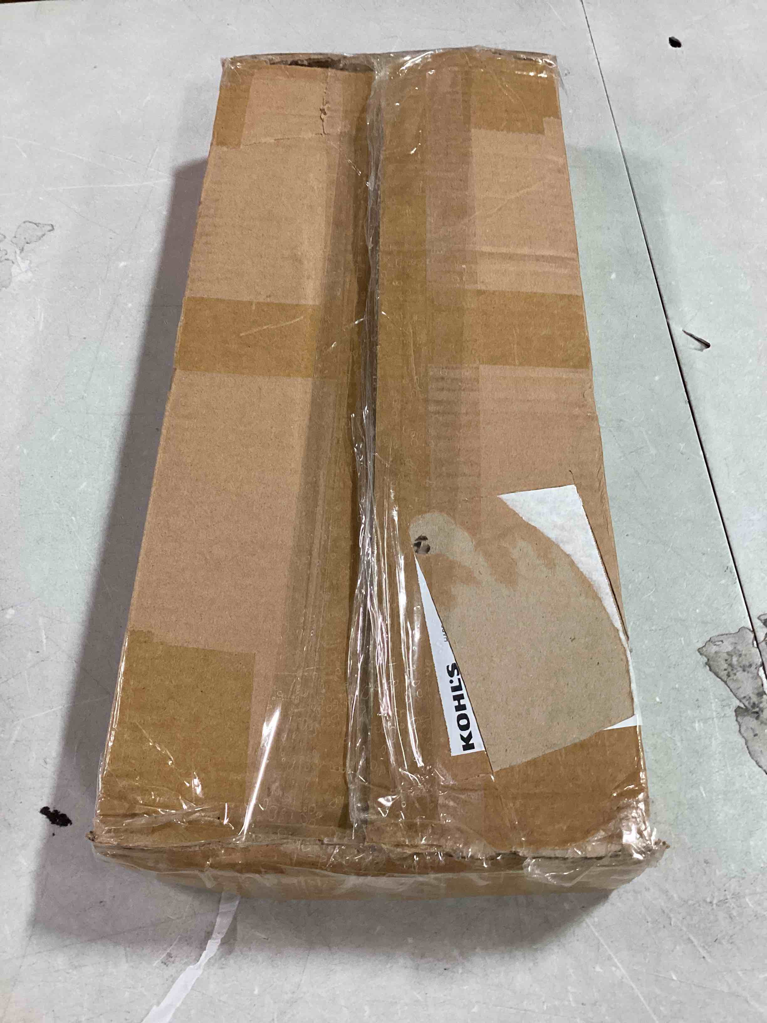 https://s3.amazonaws.com/lotting-images-prod/bidfta/ORG6480840_1717852737119.jpeg