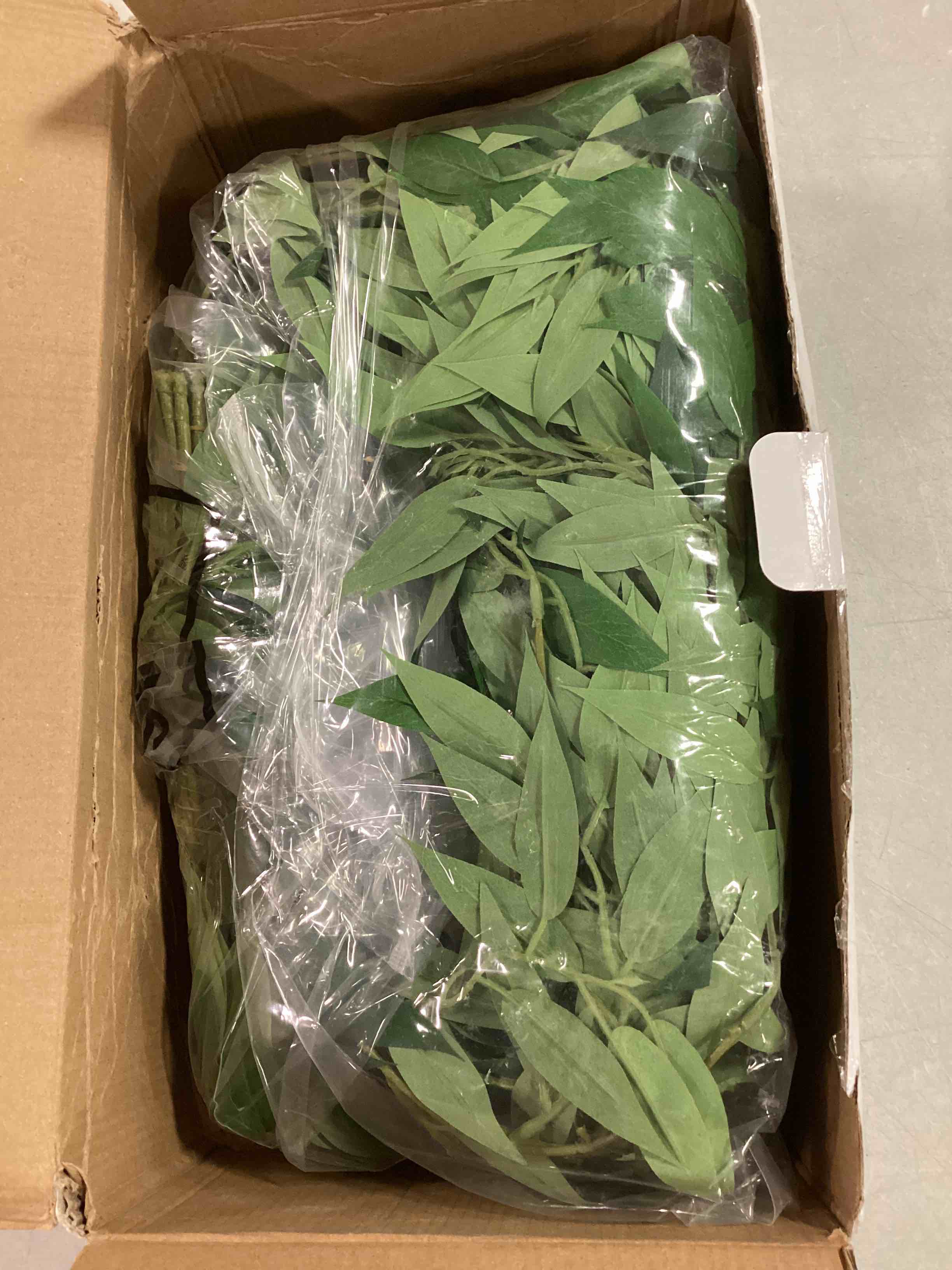 https://s3.amazonaws.com/lotting-images-prod/bidfta/ORG6480847_1717853147983.jpeg