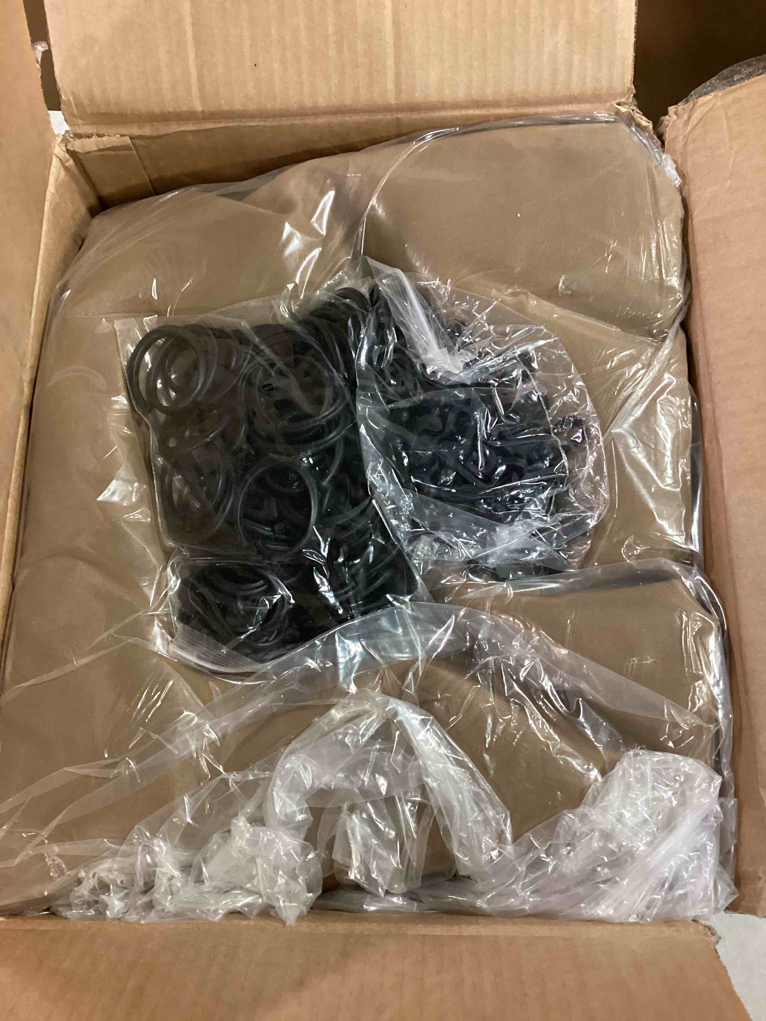 https://s3.amazonaws.com/lotting-images-prod/bidfta/ORG6481284_1718112476455.jpeg