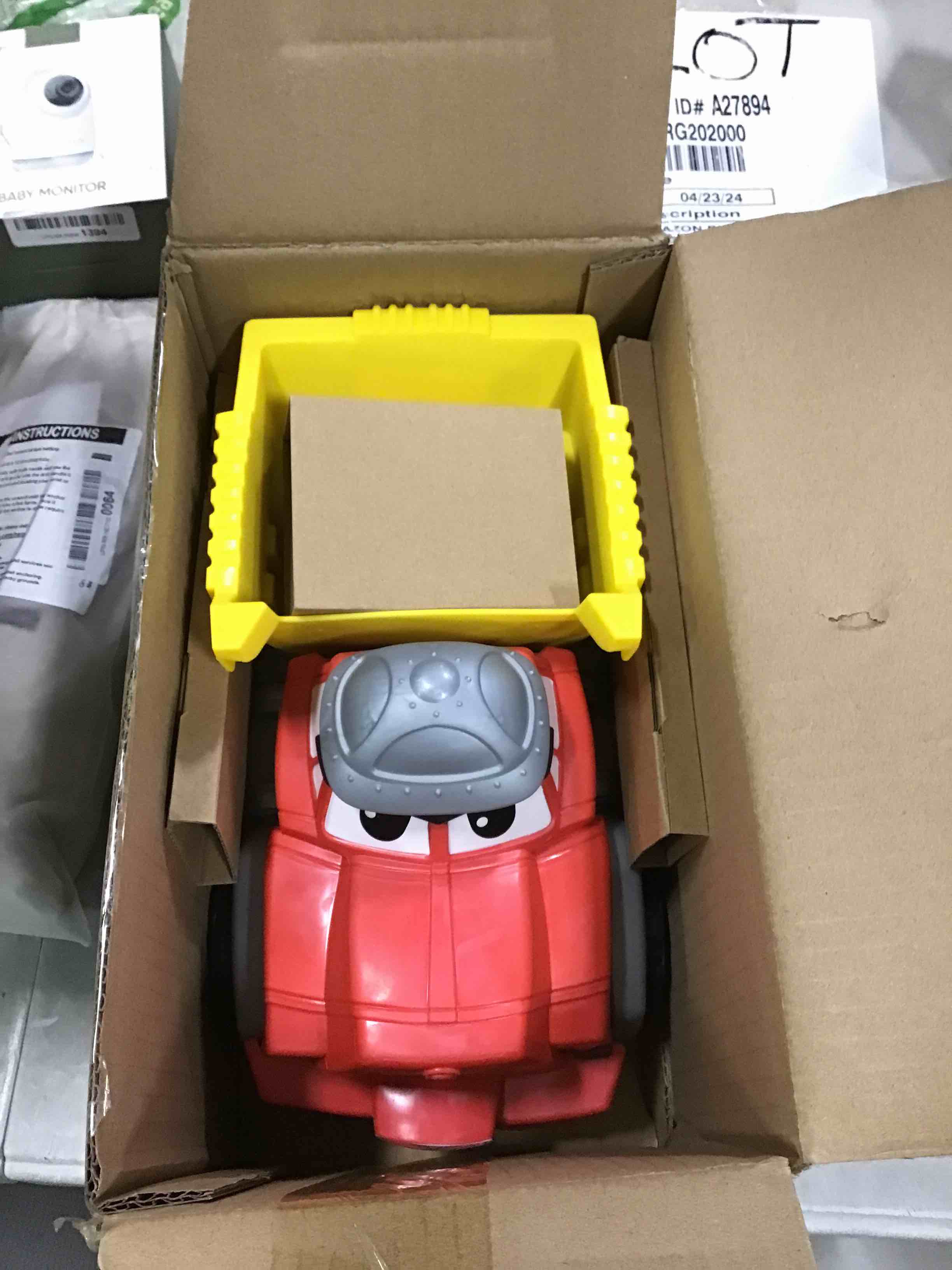 https://s3.amazonaws.com/lotting-images-prod/bidfta/ORG6482216_1717593961129.jpeg